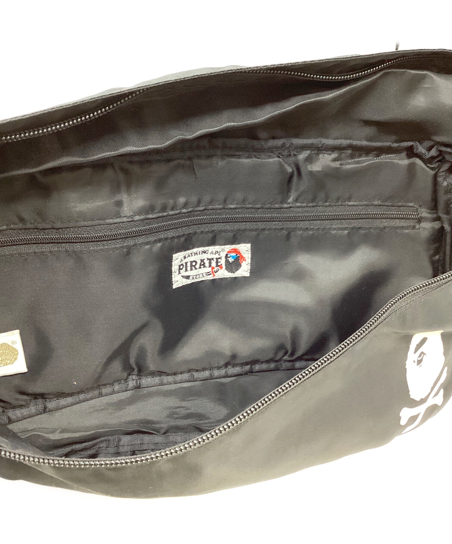 [Pre-owned] A BATHING APE waist bag 4860-182-012