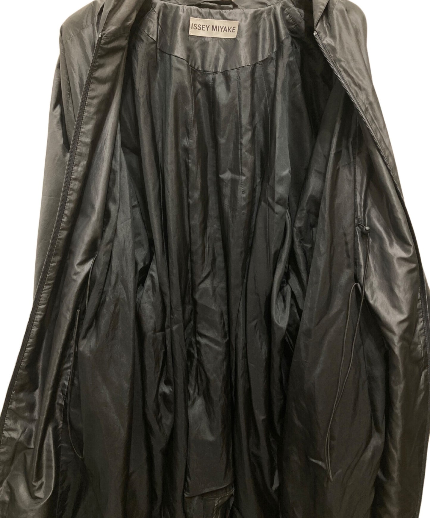 [Pre-owned] ISSEY MIYAKE parachute coat IM21FA010