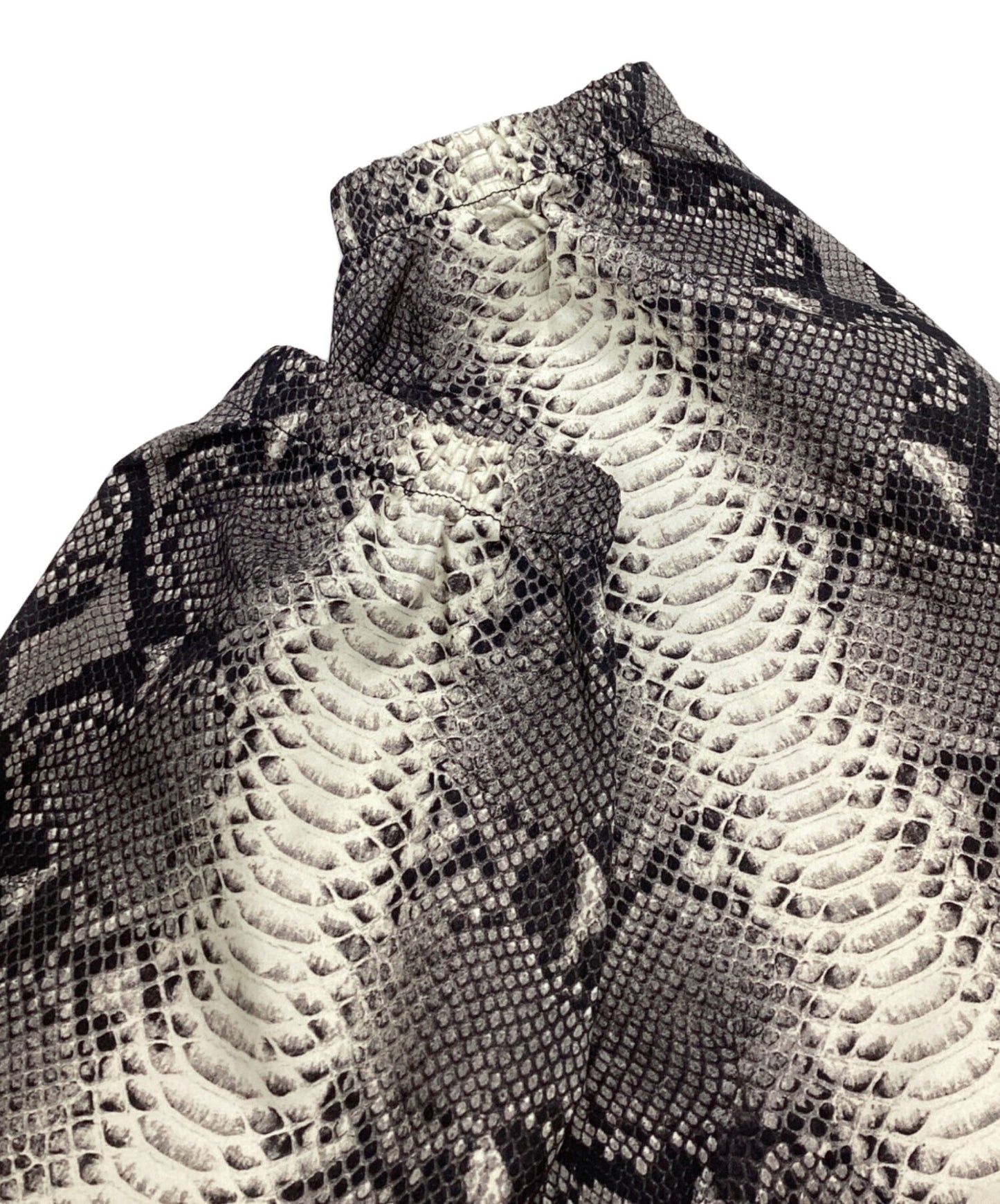 [Pre-owned] SUPREME Snakeskin Taped Seam Coaches Jacket NP11803I