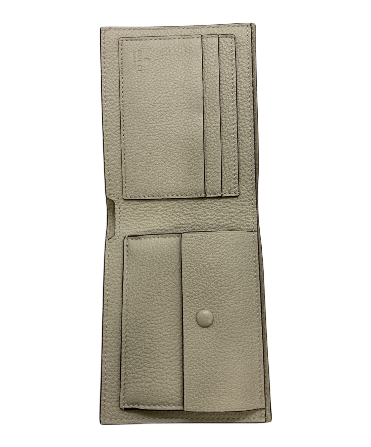 [Pre-owned] GUCCI Bifold wallet with embossed logo 658681