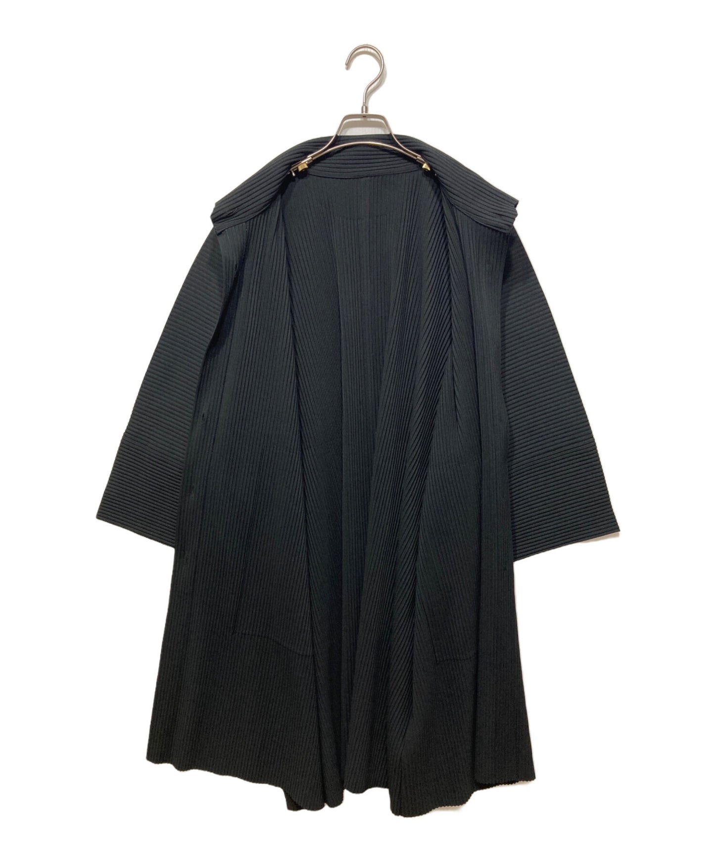 [Pre-owned] me ISSEY MIYAKE pleated coat M194KA615