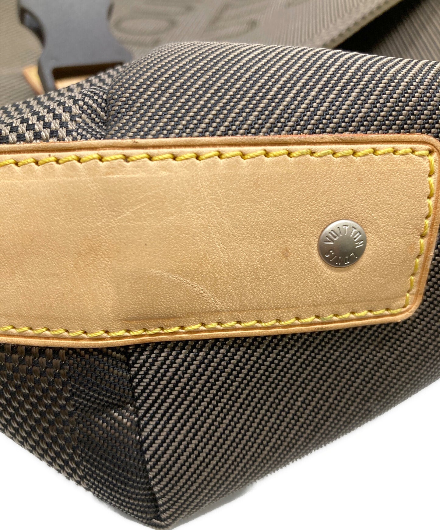 [Pre-owned] LOUIS VUITTON Roux Shoulder Bag M93077