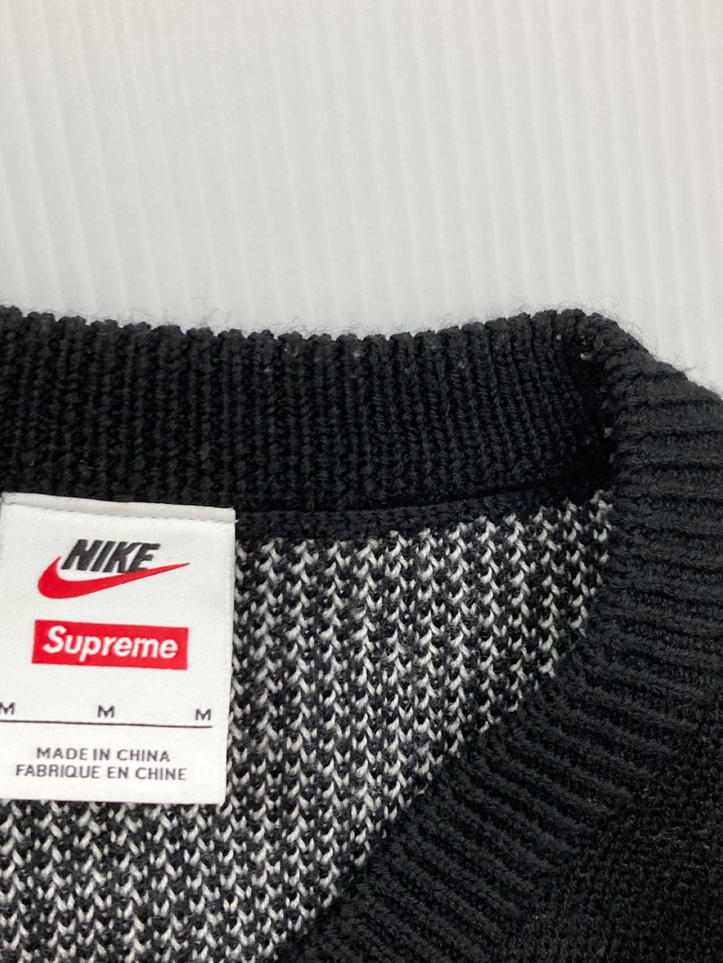 [Pre-owned] SUPREME Sweater Vest HF9638-010