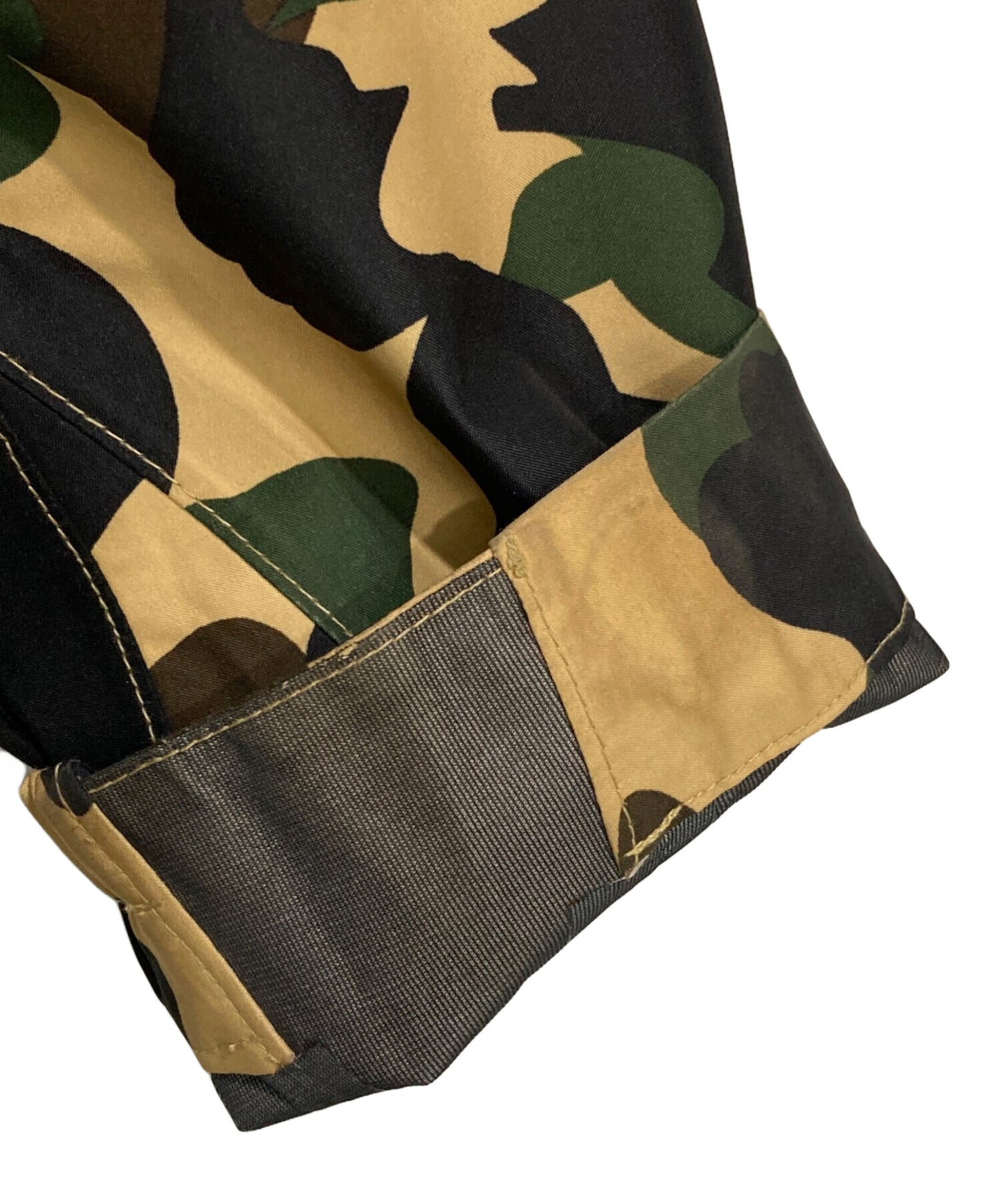 [Pre-owned] A BATHING APE 1ST CAMO SNOWBOARD JACKET/1St Camo Snowboard Jacket 001hjf701003x
