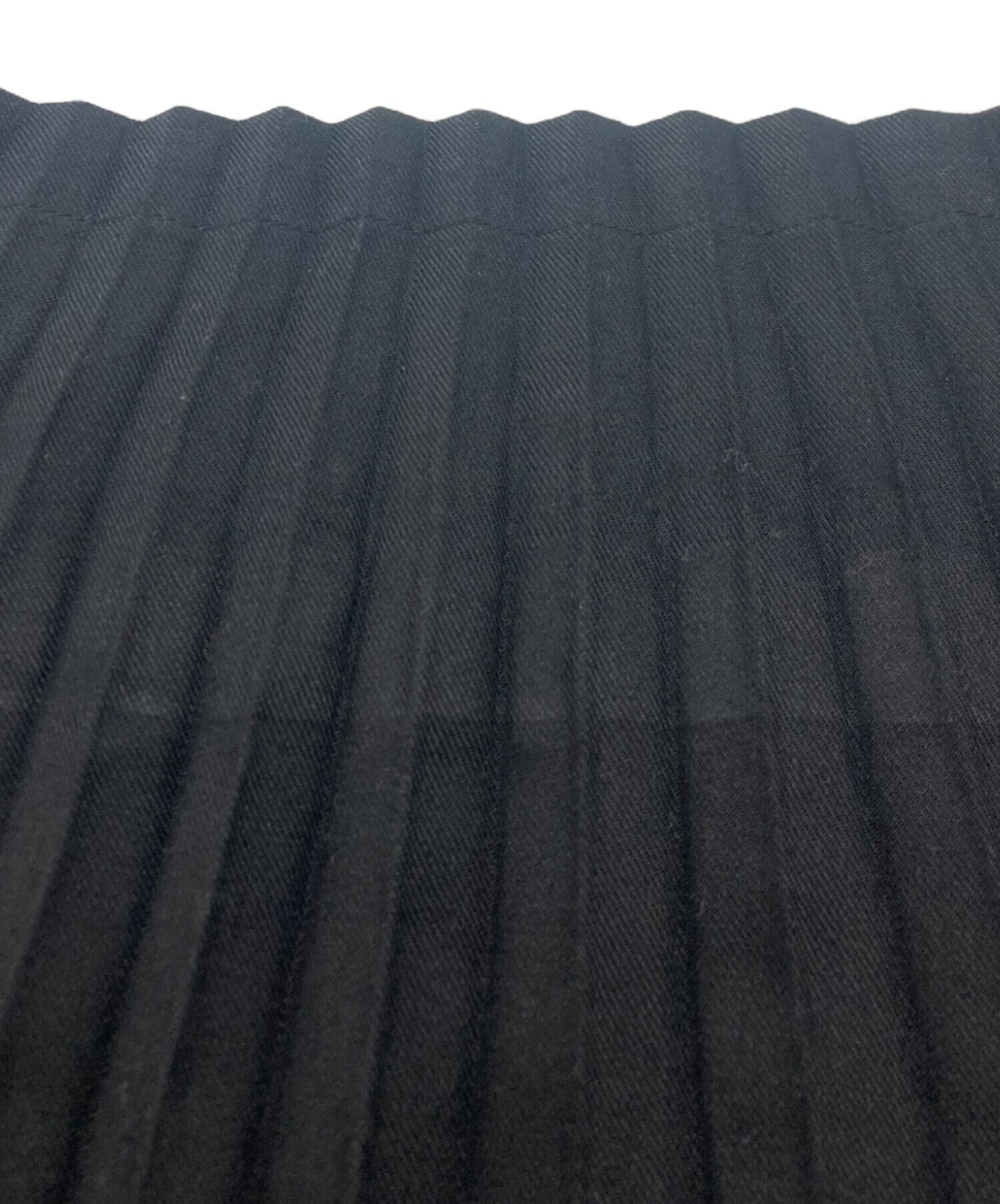 [Pre-owned] me ISSEY MIYAKE Square Neck Pleated Dress MI83FH742