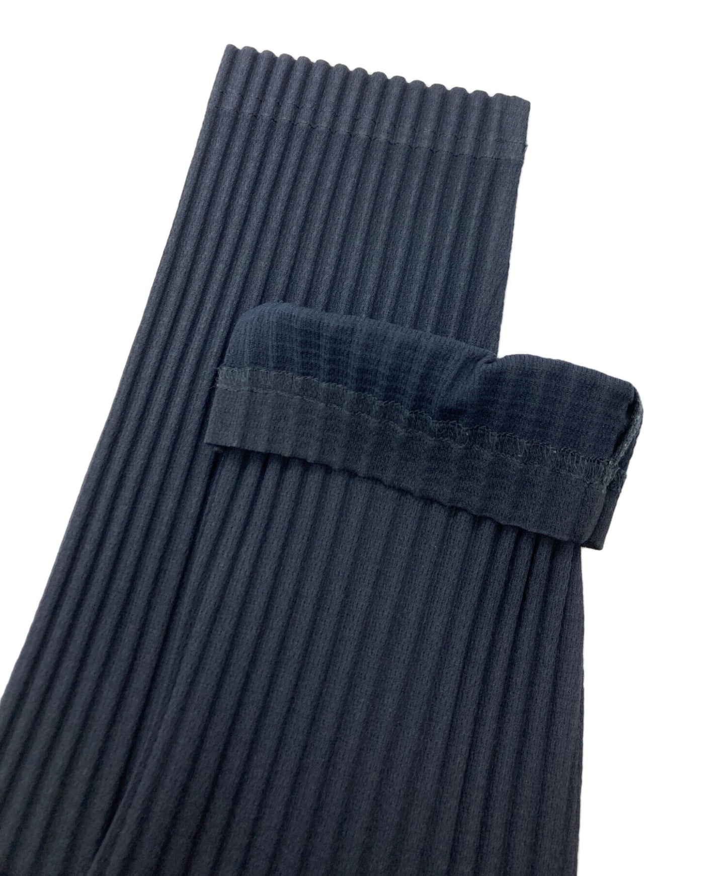 [Pre-owned] HOMME PLISSE ISSEY MIYAKE Pleated zip-up jacket HP55JL140