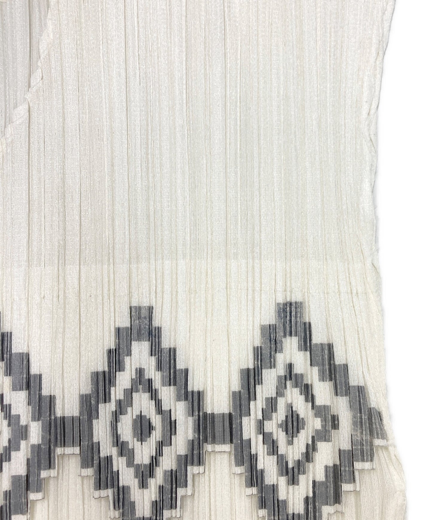 [Pre-owned] PLEATS PLEASE Sleeveless pleated cut and sewn PP91-JK634