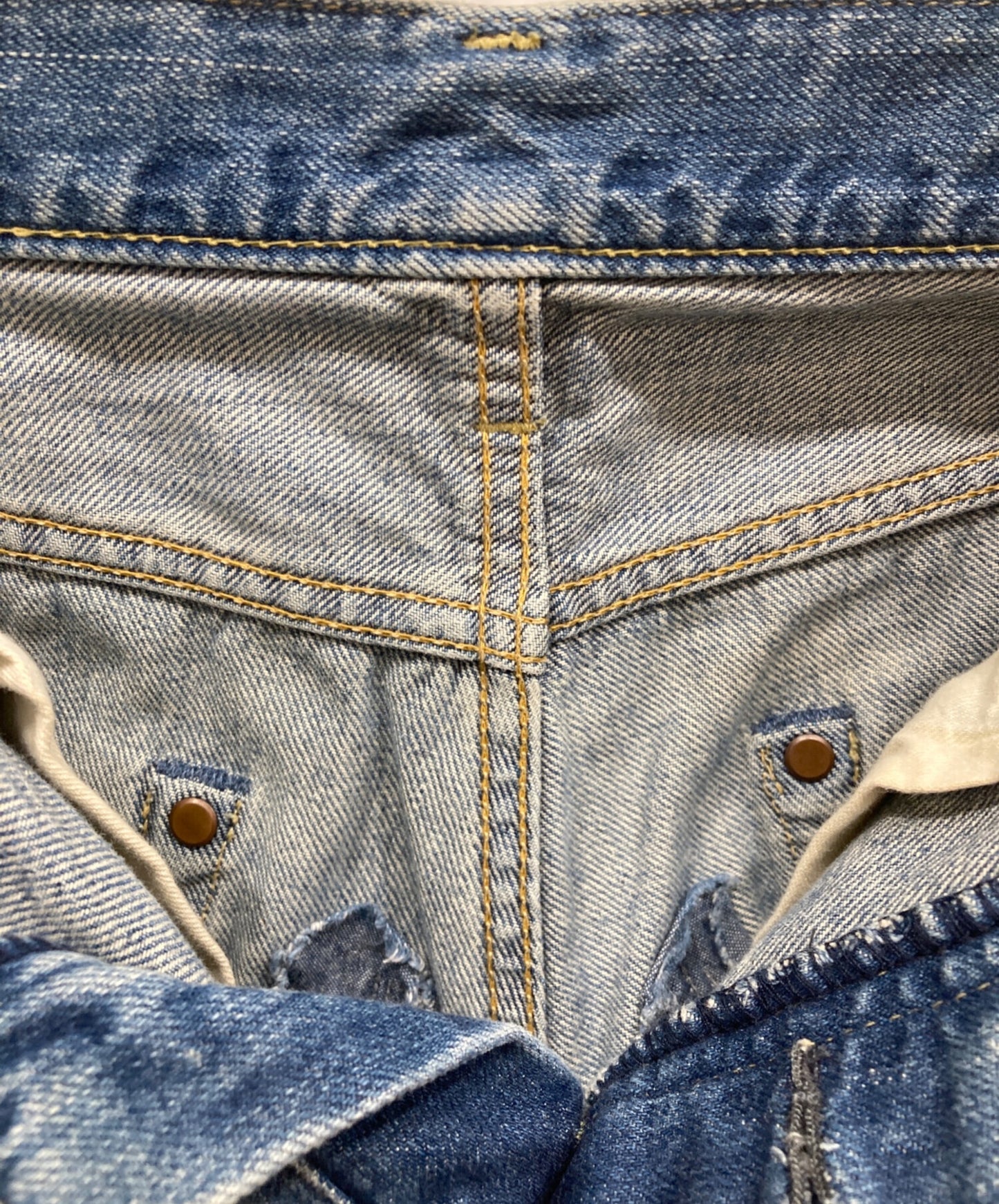 [Pre-owned] Hysteric Glamour Vintage Processed Studded Denim Pants 0121AP05