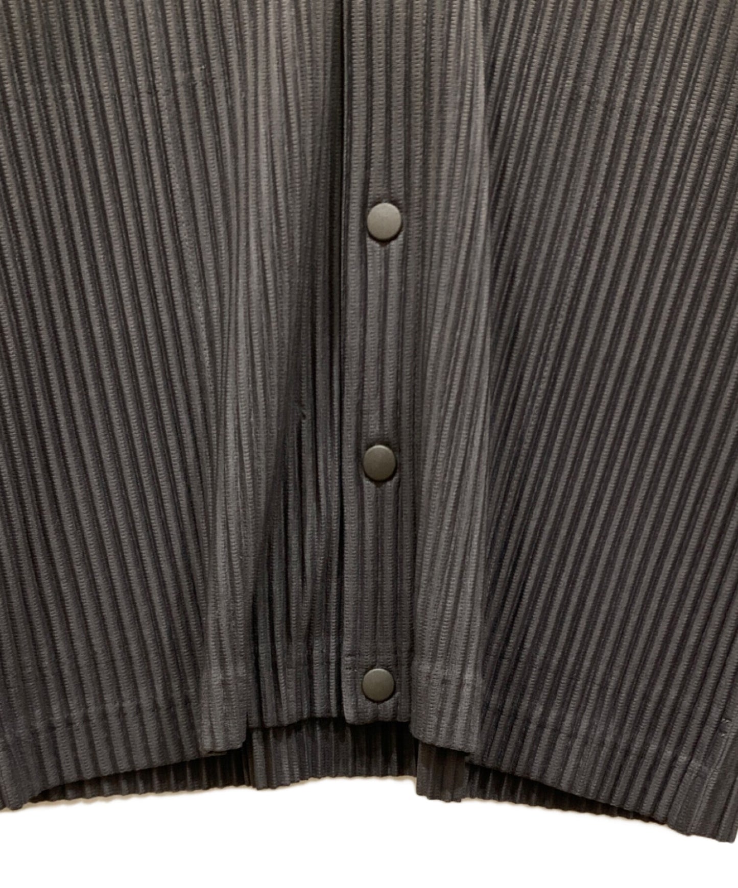 [Pre-owned] HOMME PLISSE ISSEY MIYAKE Colored Pleated Cardigan HP31JL191