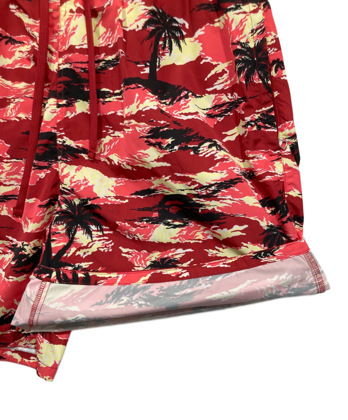 [Pre-owned] A BATHING APE Camo Palm Tree Shorts 001SPL301312M