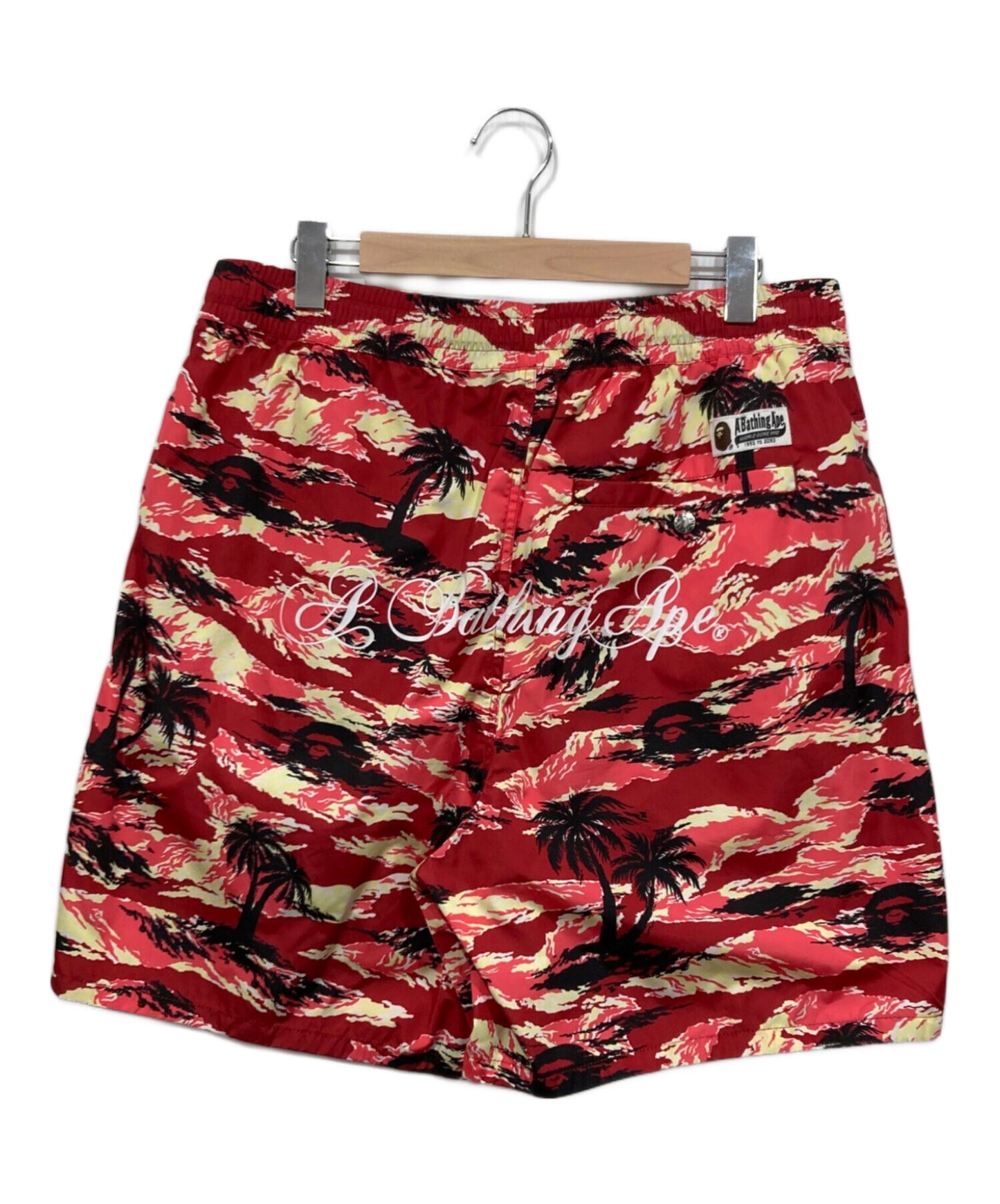 [Pre-owned] A BATHING APE Camo Palm Tree Shorts 001SPL301312M