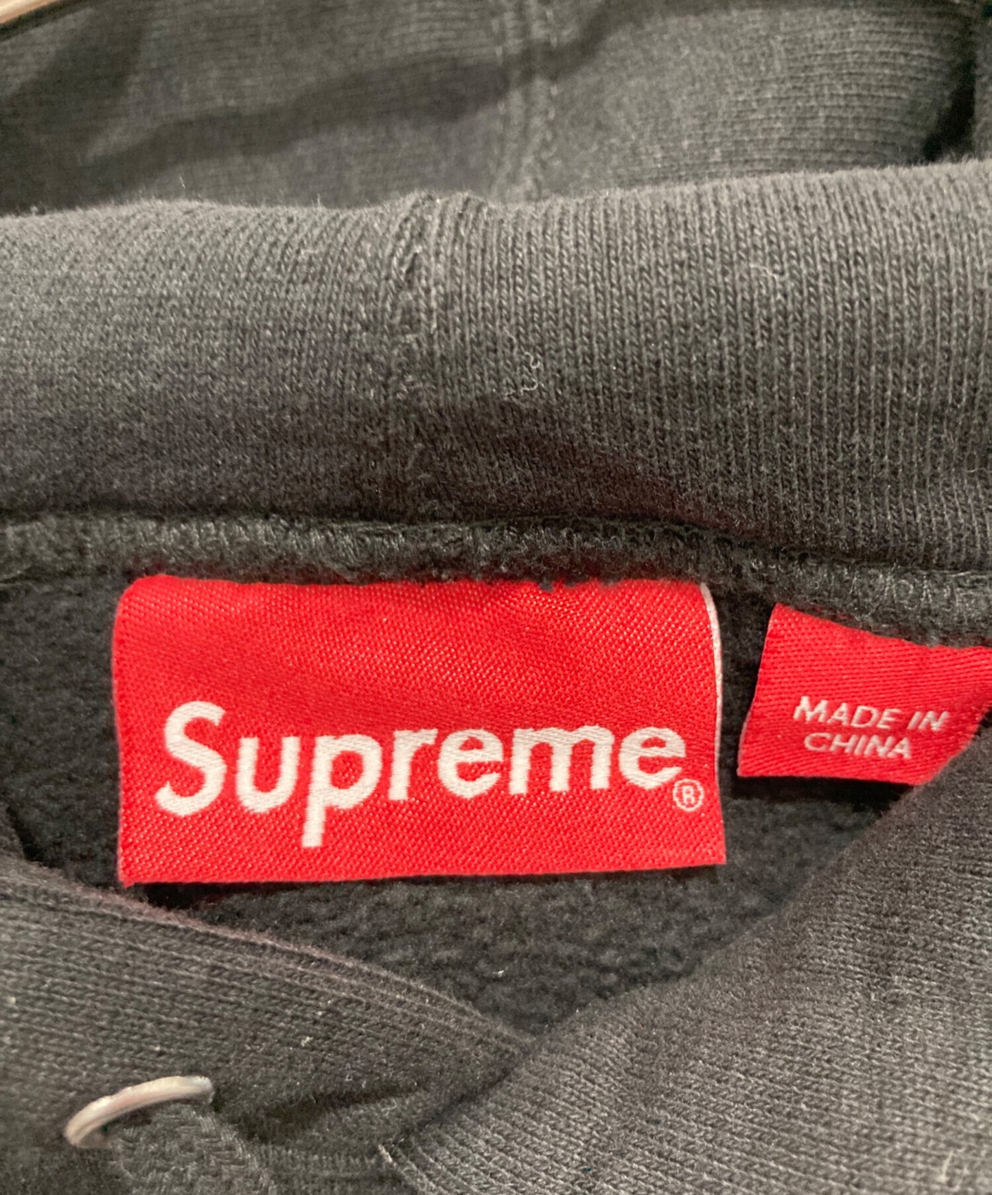 [Pre-owned] SUPREME Stronger Than Fear Hooded/23SS