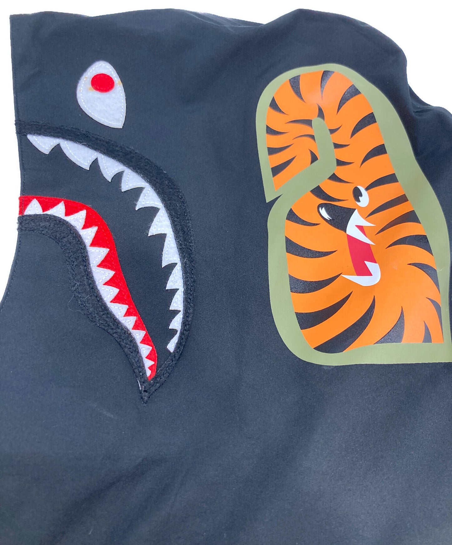 [Pre-owned] A BATHING APE Mountain Parka/GORE-TEX SHARK HOODIE JACKET 001hjg202502x