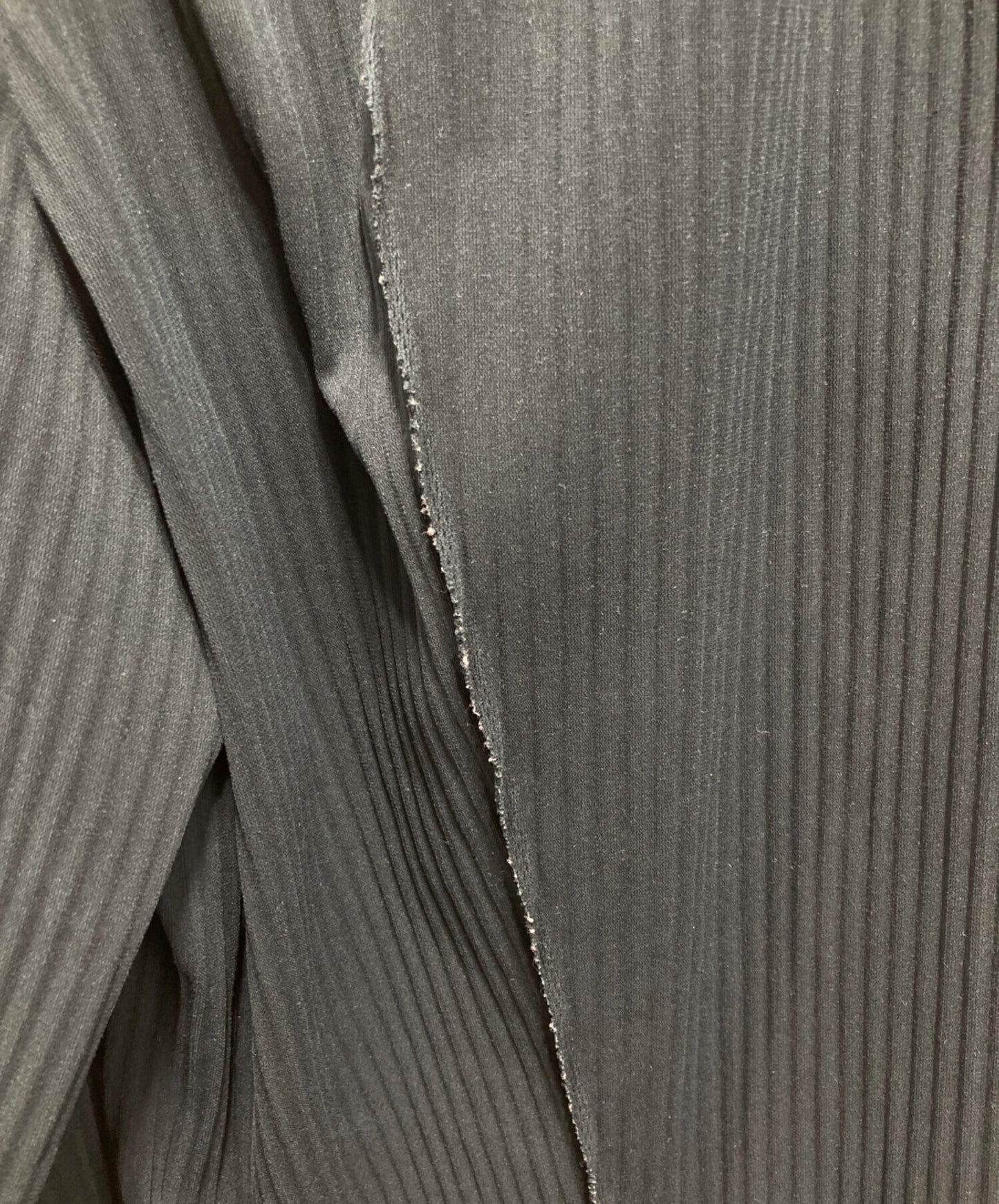 [Pre-owned] me ISSEY MIYAKE Pleated Straight Pants/23AW MI34KF783