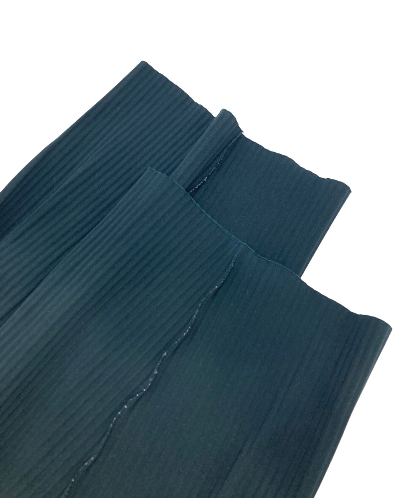 [Pre-owned] me ISSEY MIYAKE Pleated Straight Pants/23AW MI34KF783