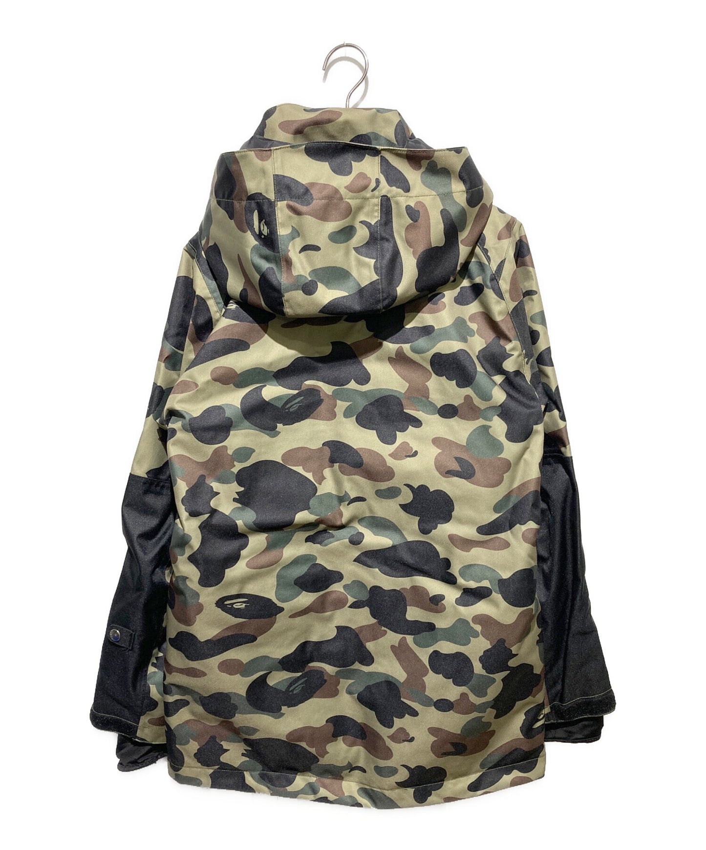 [Pre-owned] A BATHING APE 1ST CAMO SNOWBOARD JACKET 001hjd701001x