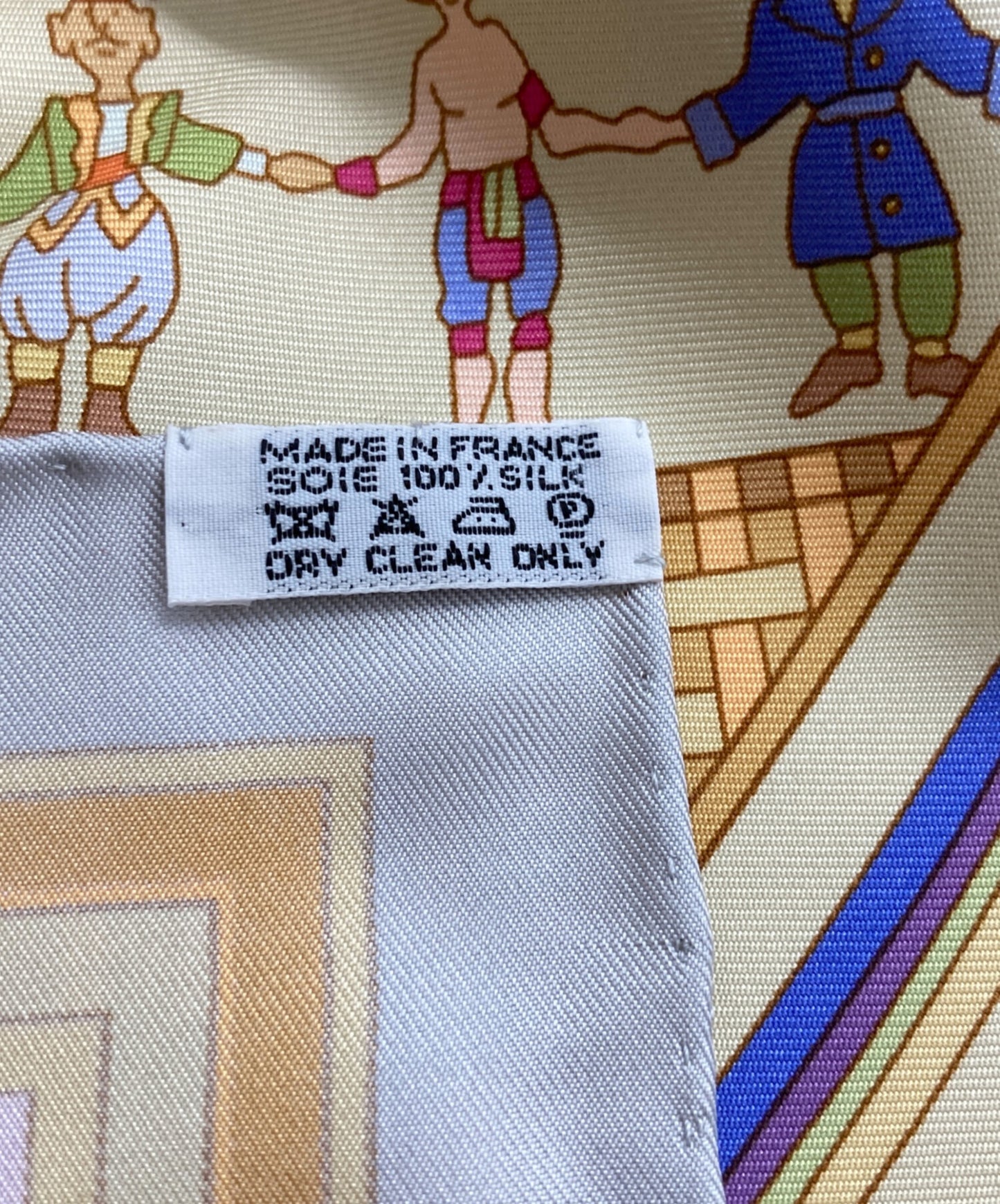 [Pre-owned] HERMES DONNER LA MAIN/Silk Scarf (Reaching Out a Hand)