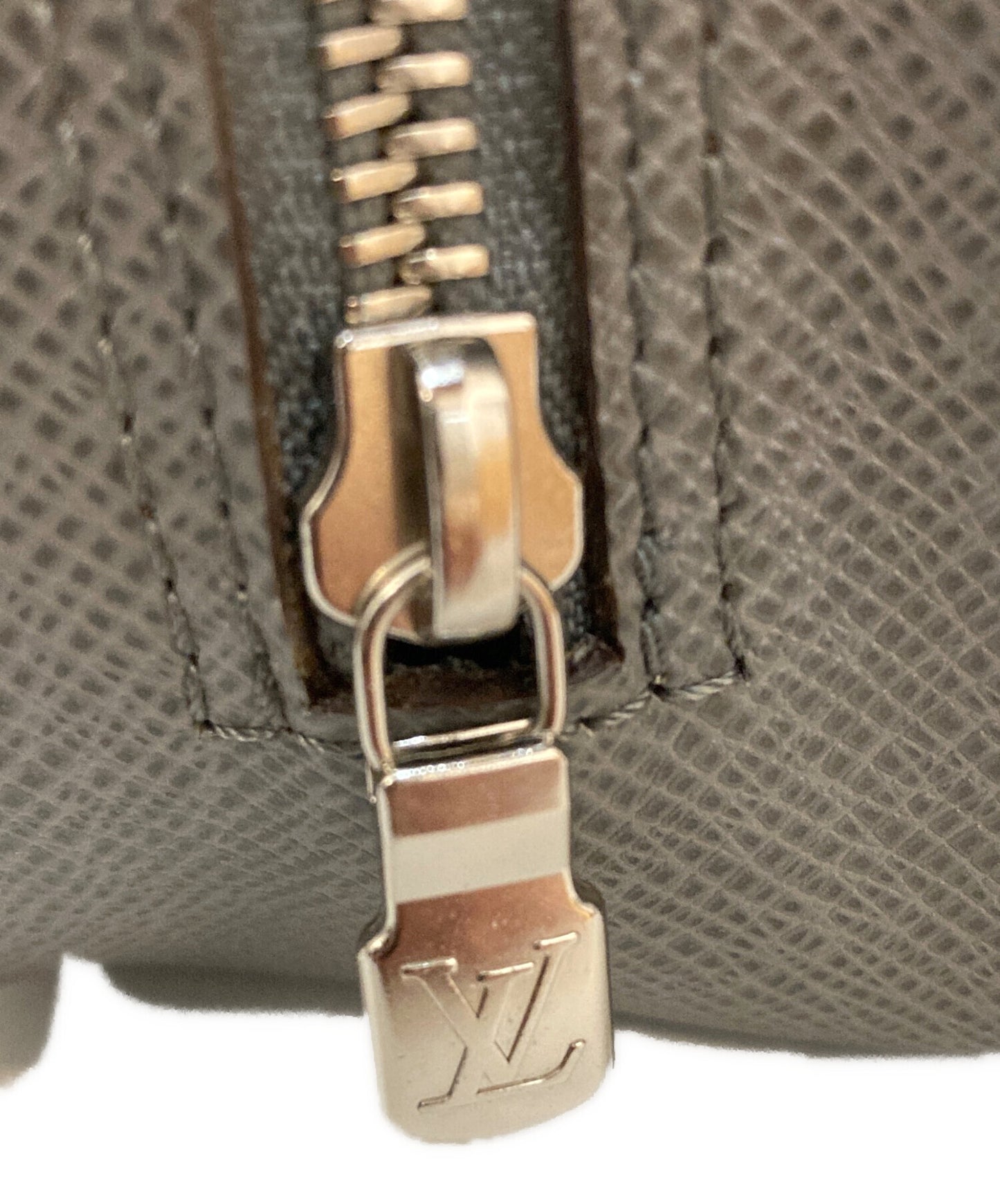 [Pre-owned] LOUIS VUITTON Taiga True Stowlet GM M32663