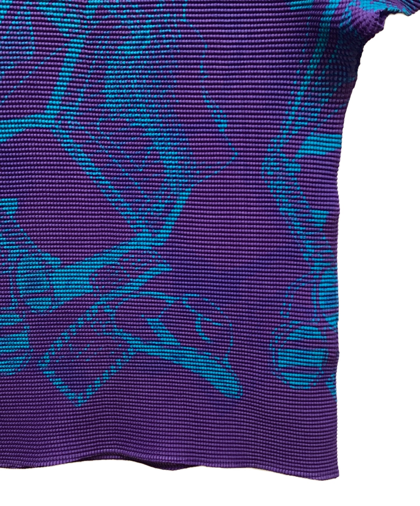 [Pre-owned] me ISSEY MIYAKE Pleated cut and sewn with a full pattern MI63FK276