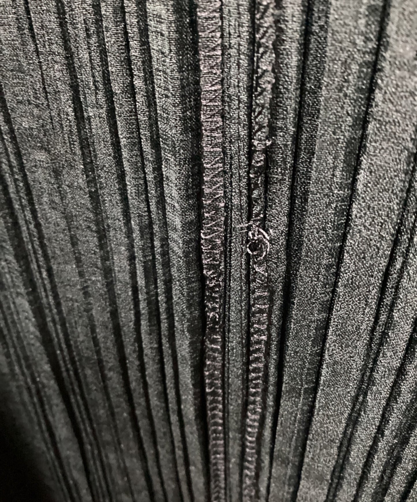 [Pre-owned] ISSEY MIYAKE FETE Scale Pleated Coat Pleated Coat Coat IF84FD716