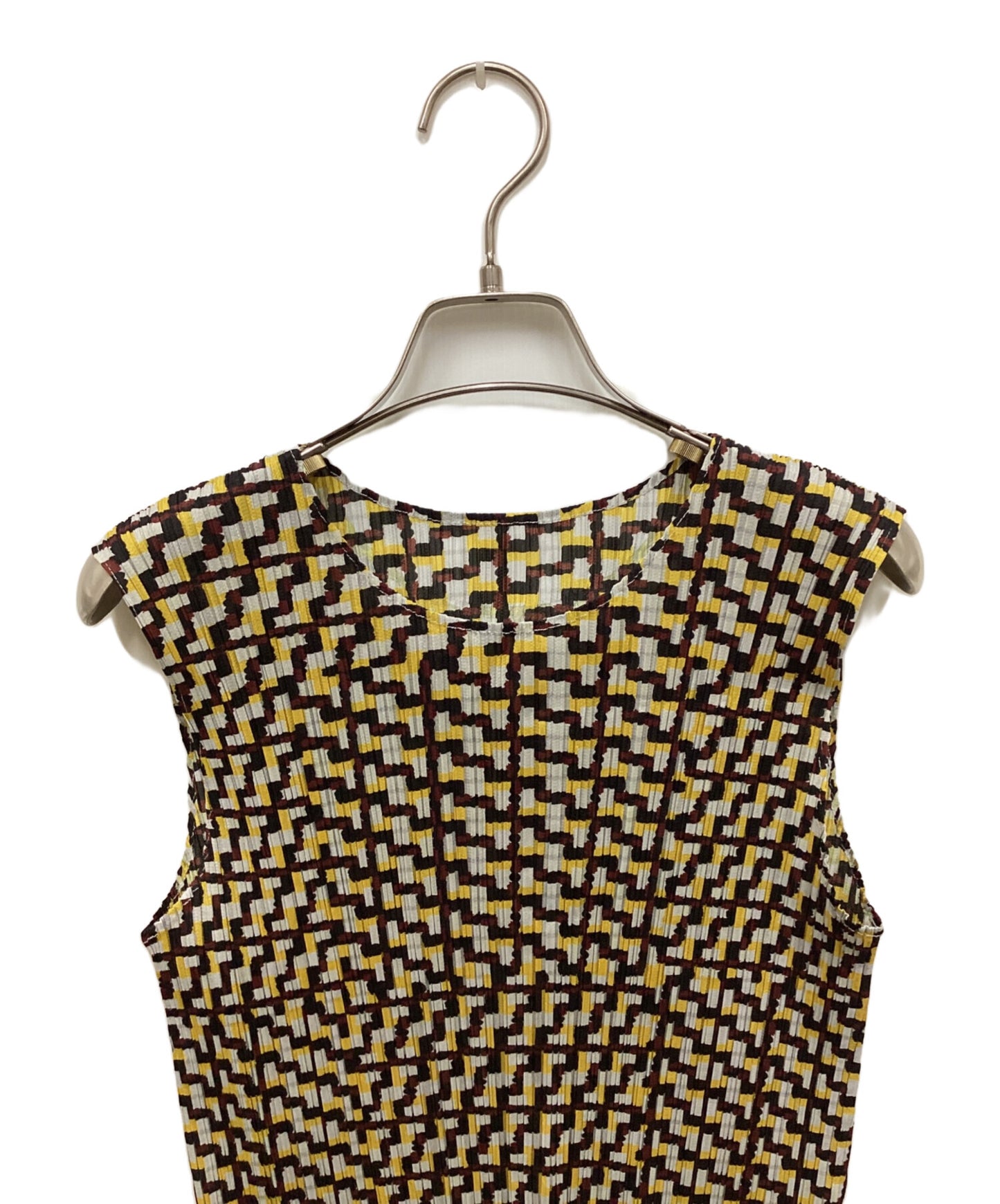 [Pre-owned] PLEATS PLEASE Sleeveless cut and sewn with all-over pattern PP01-JK555