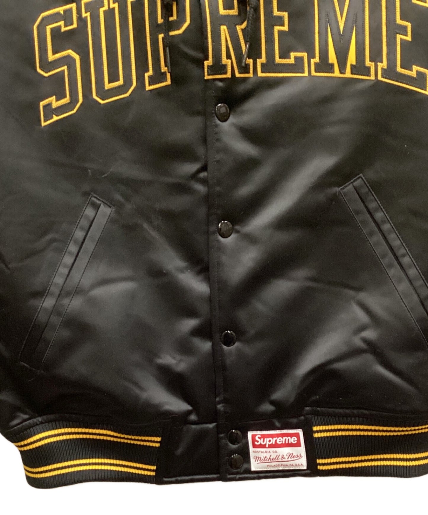 [Pre-owned] SUPREME Lined Hooded Satin Varsity Jacket