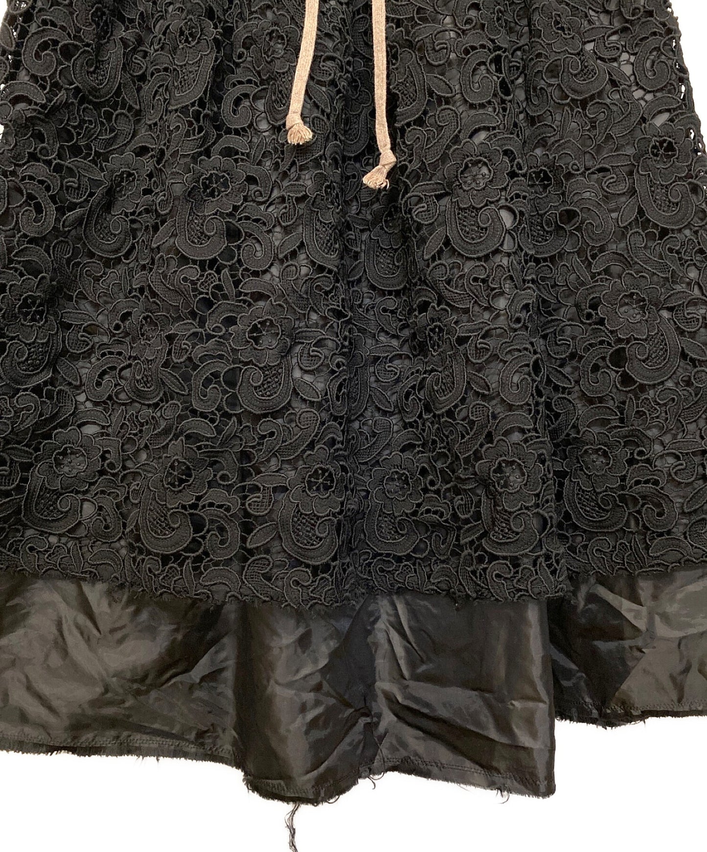 [Pre-owned] COMME des GARCONS COMME des GARCONS Lace skirt AD2022 RK-S003