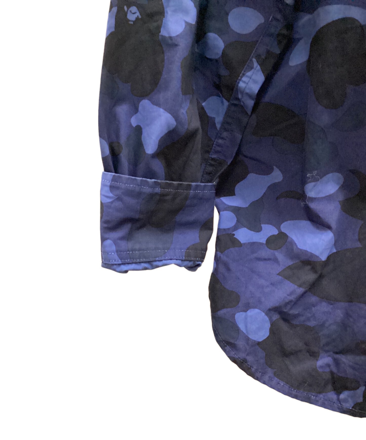 [Pre-owned] A BATHING APE Camo Hooded Shirt Jacket 001SHH801008M