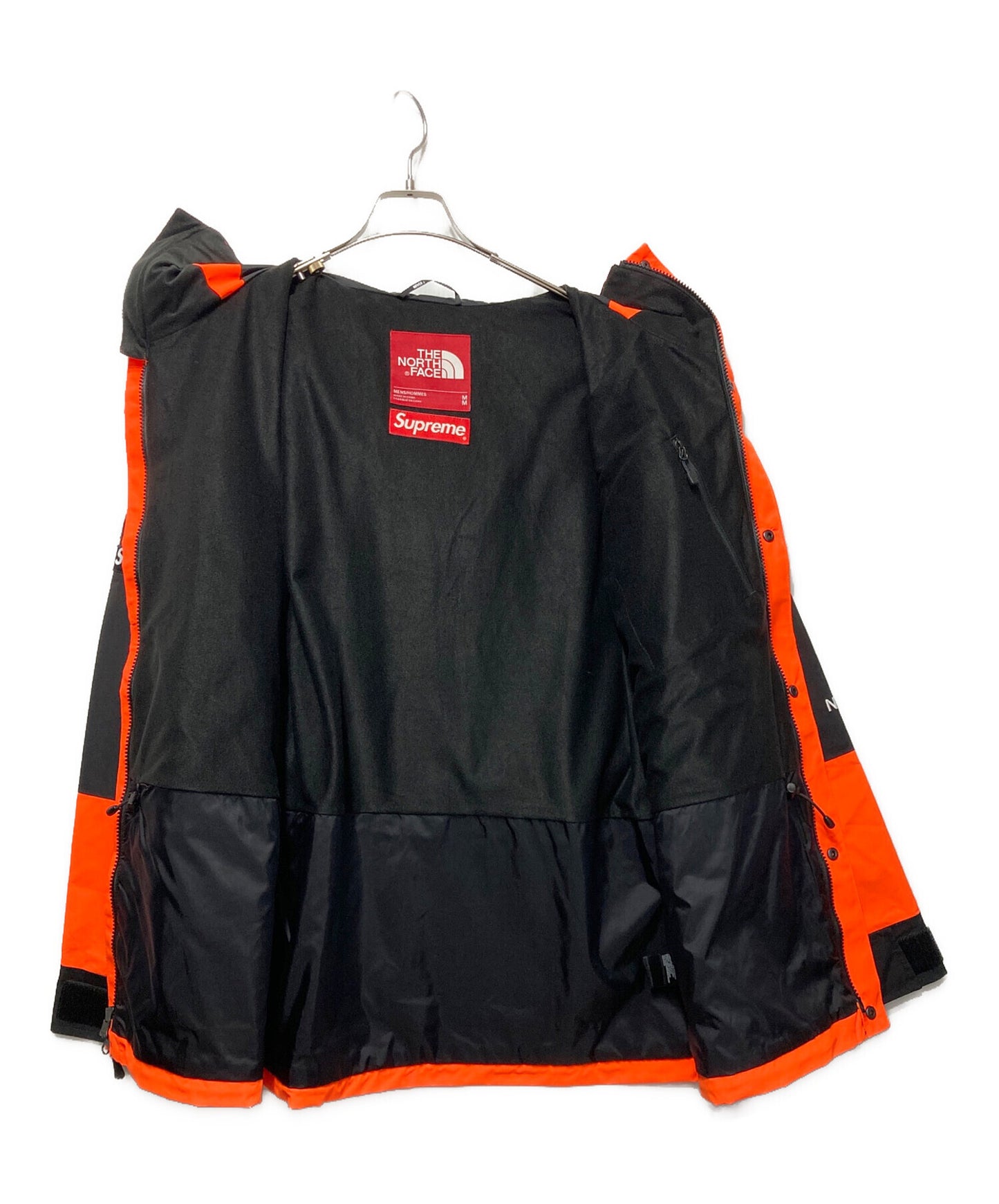 [Pre-owned] SUPREME Mountain Light Jacket NF0A2SZ2