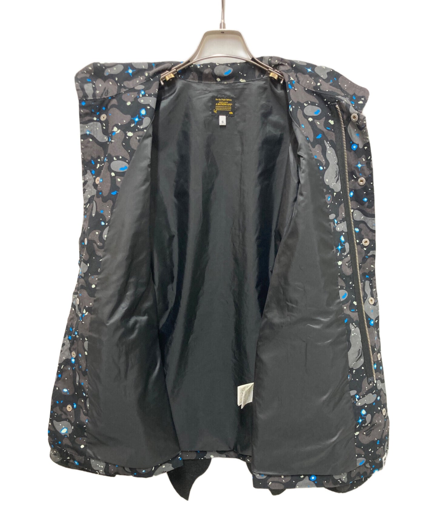 [Pre-owned] A BATHING APE SPACE CAMO SHARK M-65 001LJH801019M