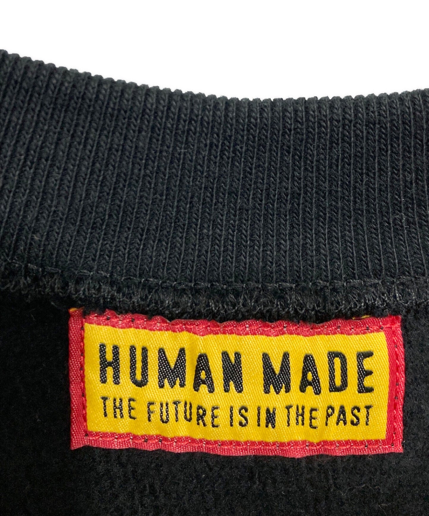 [Pre-owned] HUMAN MADE 25AW HEART SWEATSHIRT HM30CS077