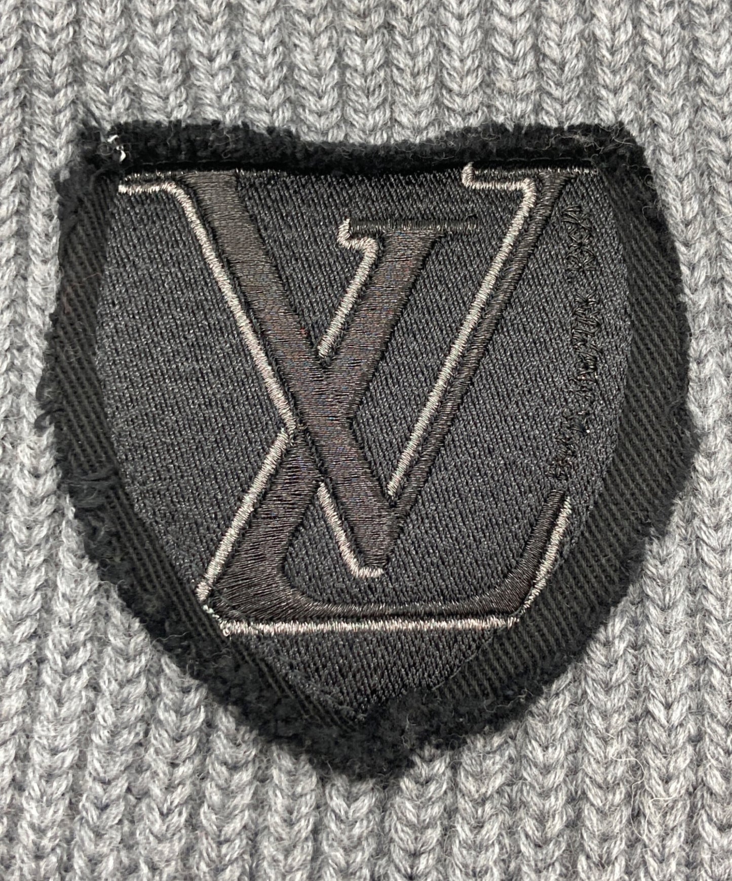 [Pre-owned] LOUIS VUITTON LV Emblem Knit RW202W YEH FJKL39