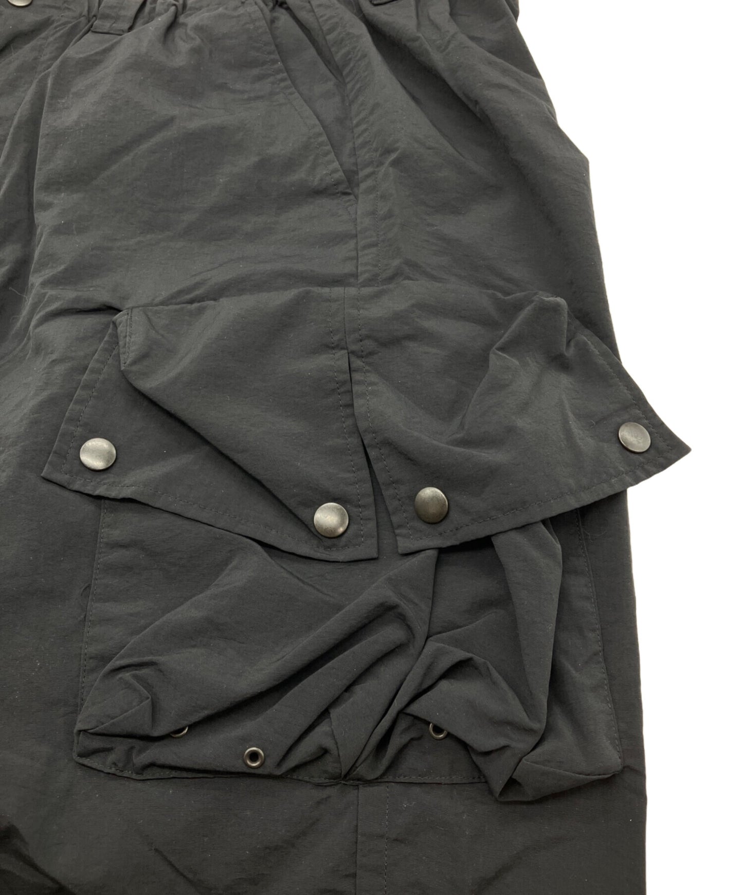 [Pre-owned] YOKE Multi-Pocket Utility Shorts YK24SS0653P