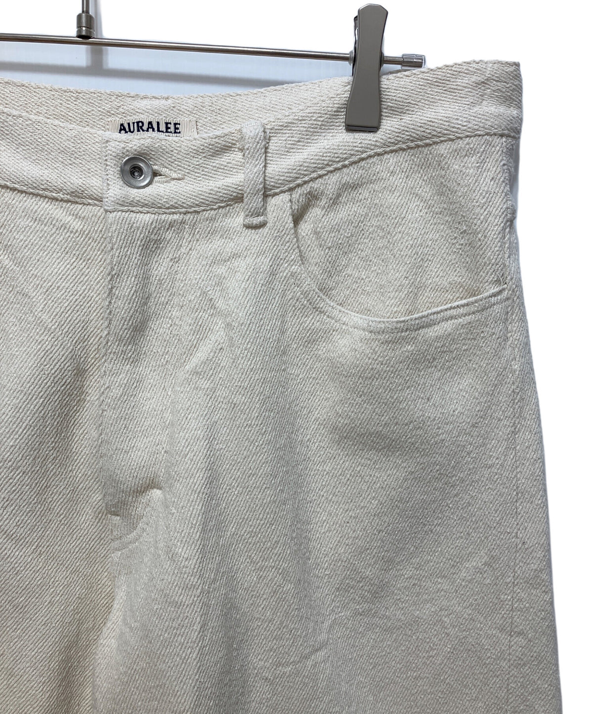 [Pre-owned] AURALEE SILK NEP DENIM 5-POCKET WIDE SHORTS A26SP02SD