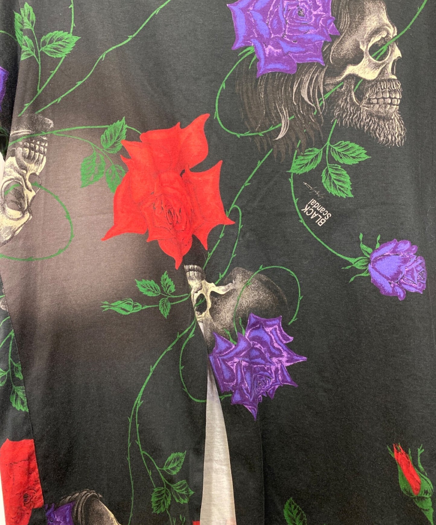 [Pre-owned] BLACK Scandal Yohji Yamamoto Skull Rose Print T-Shirt HW-T82-054