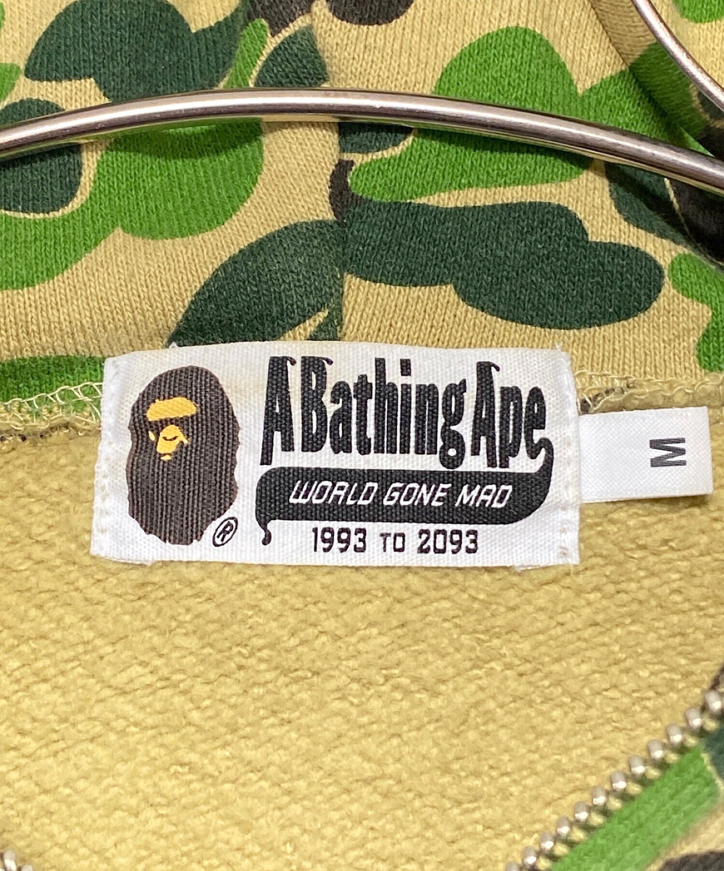 [Pre-owned] A BATHING APE Camo Shark Full Zip Hoodie 001ZPI201002M