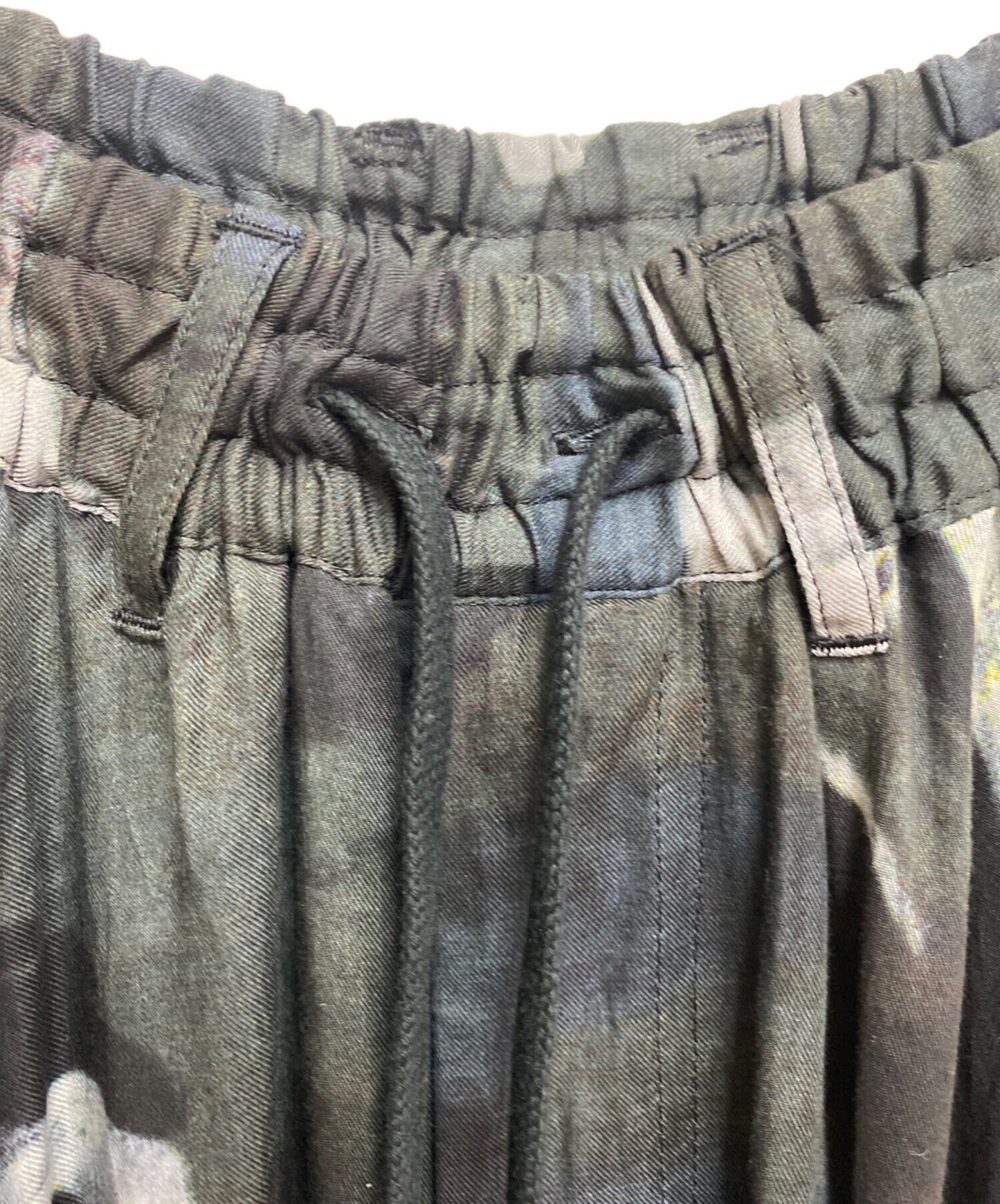 [Pre-owned] GROUND Y 24SS Camouflage Pattern Viyella Circle Pants GS-P07-201