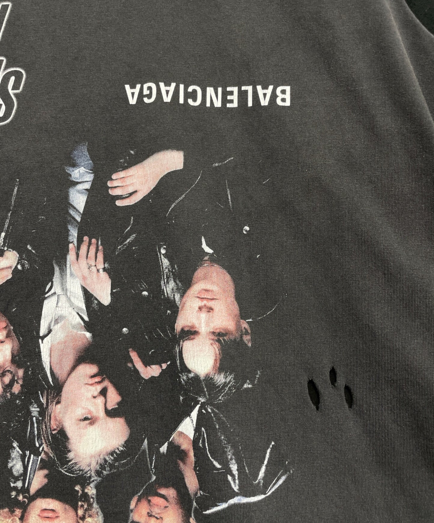 [Pre-owned] BALENCIAGA SPEED HUNTER UP SIDE DOWN / long sleeve cut and sewn / long sleeve / speed hunter 698155 TMVC9