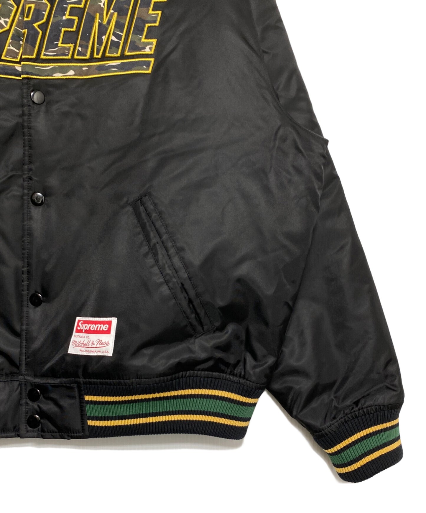 [Pre-owned] SUPREME Camo Logo Varsity Jacket