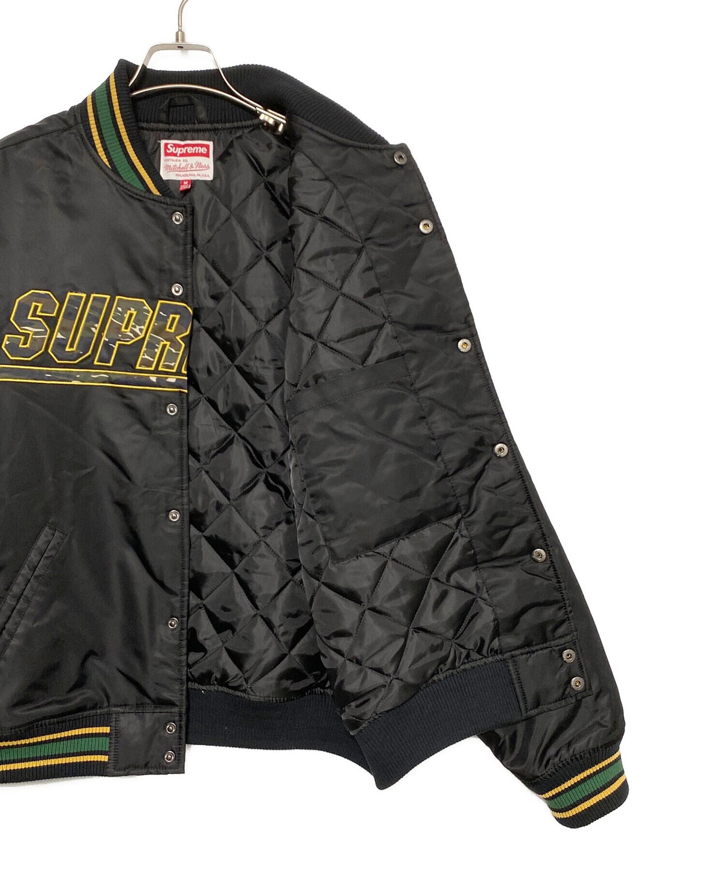 [Pre-owned] SUPREME Camo Logo Varsity Jacket