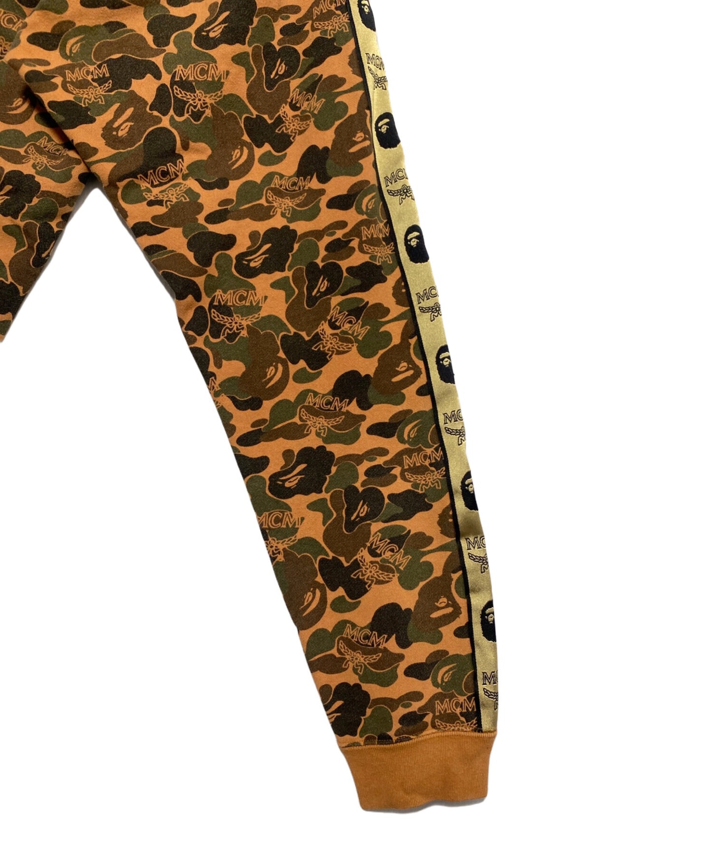 [Pre-owned] A BATHING APE Camo Slim Sweat Pants