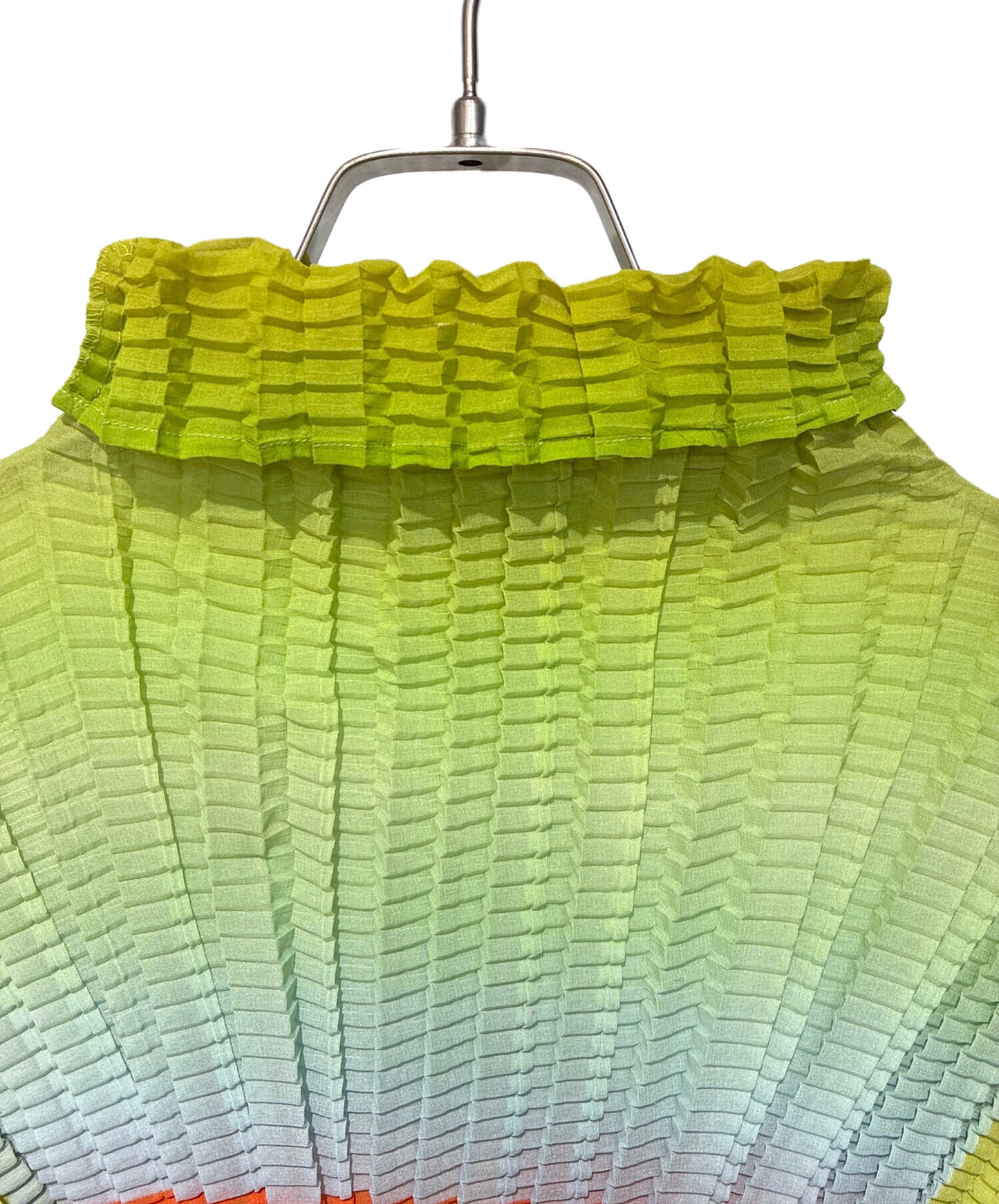 [Pre-owned] ISSEY MIYAKE Pleated high-neck blouse with all-over pattern IM74-FJ570