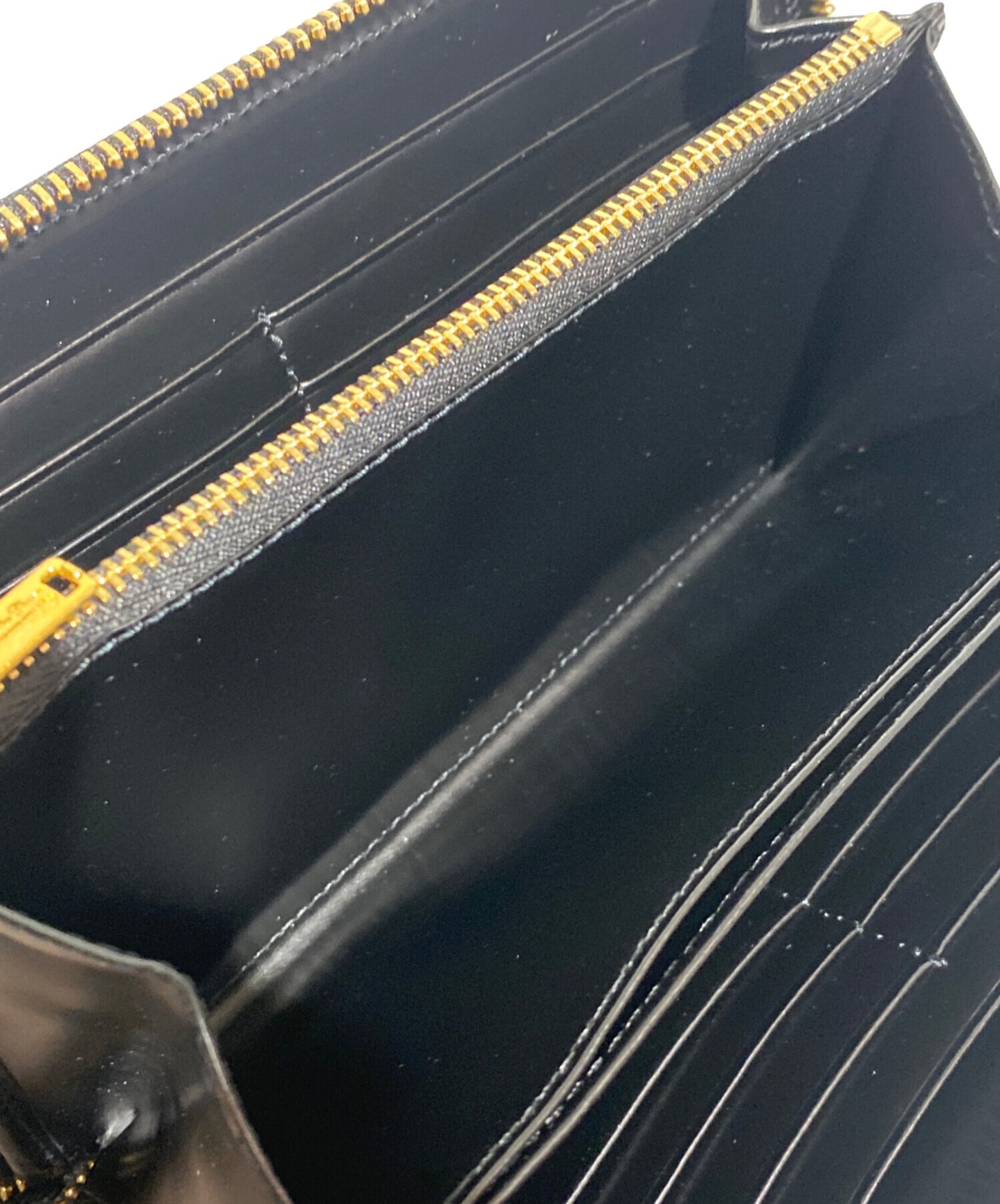 [Pre-owned] UNDERCOVER Glass leather long wallet UC2D9C01