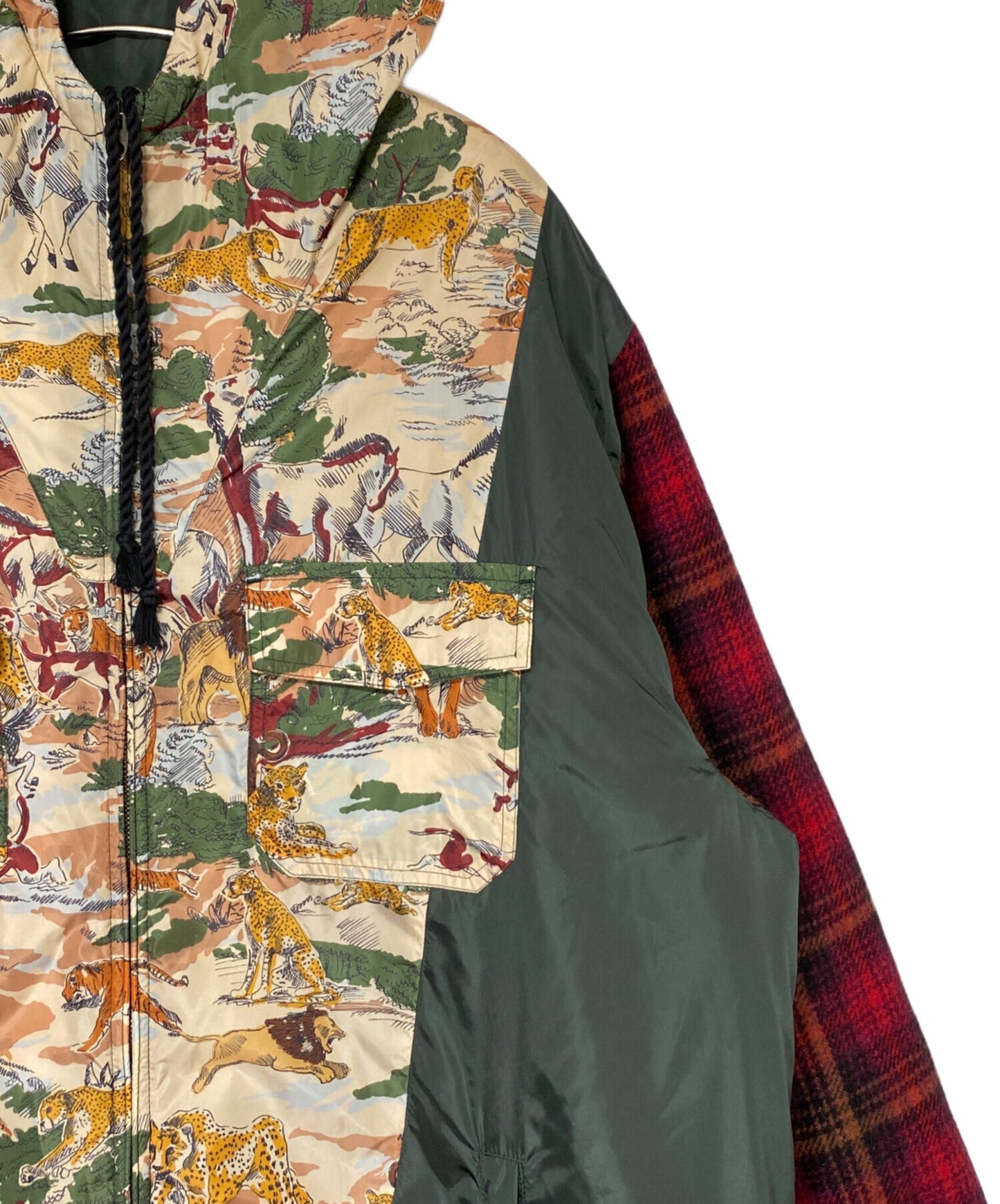 [Pre-owned] GUCCI Nylon Jacket with Feline Print 585394 ZACYS