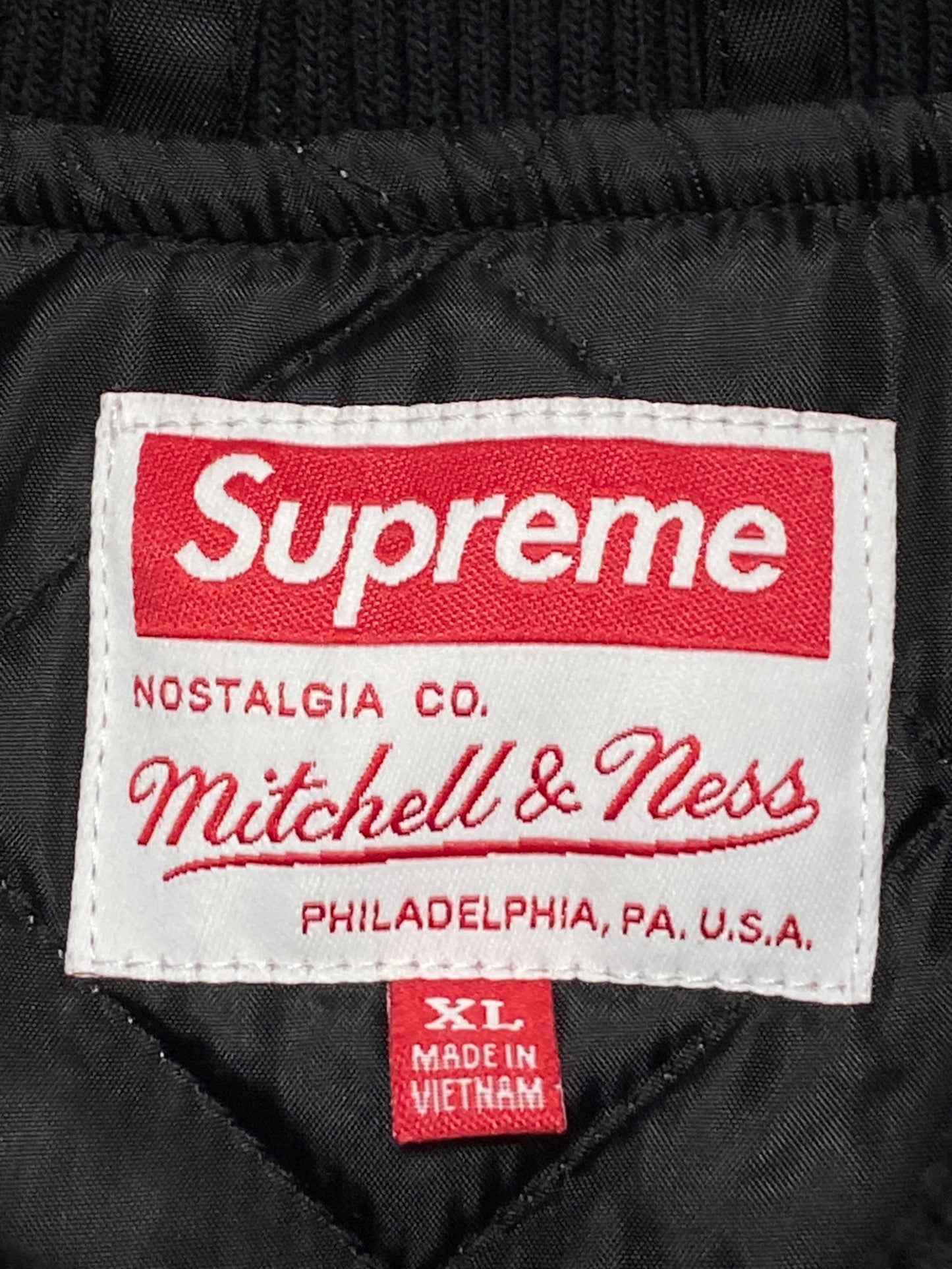 [Pre-owned] SUPREME Camo Logo Varsity Jacket