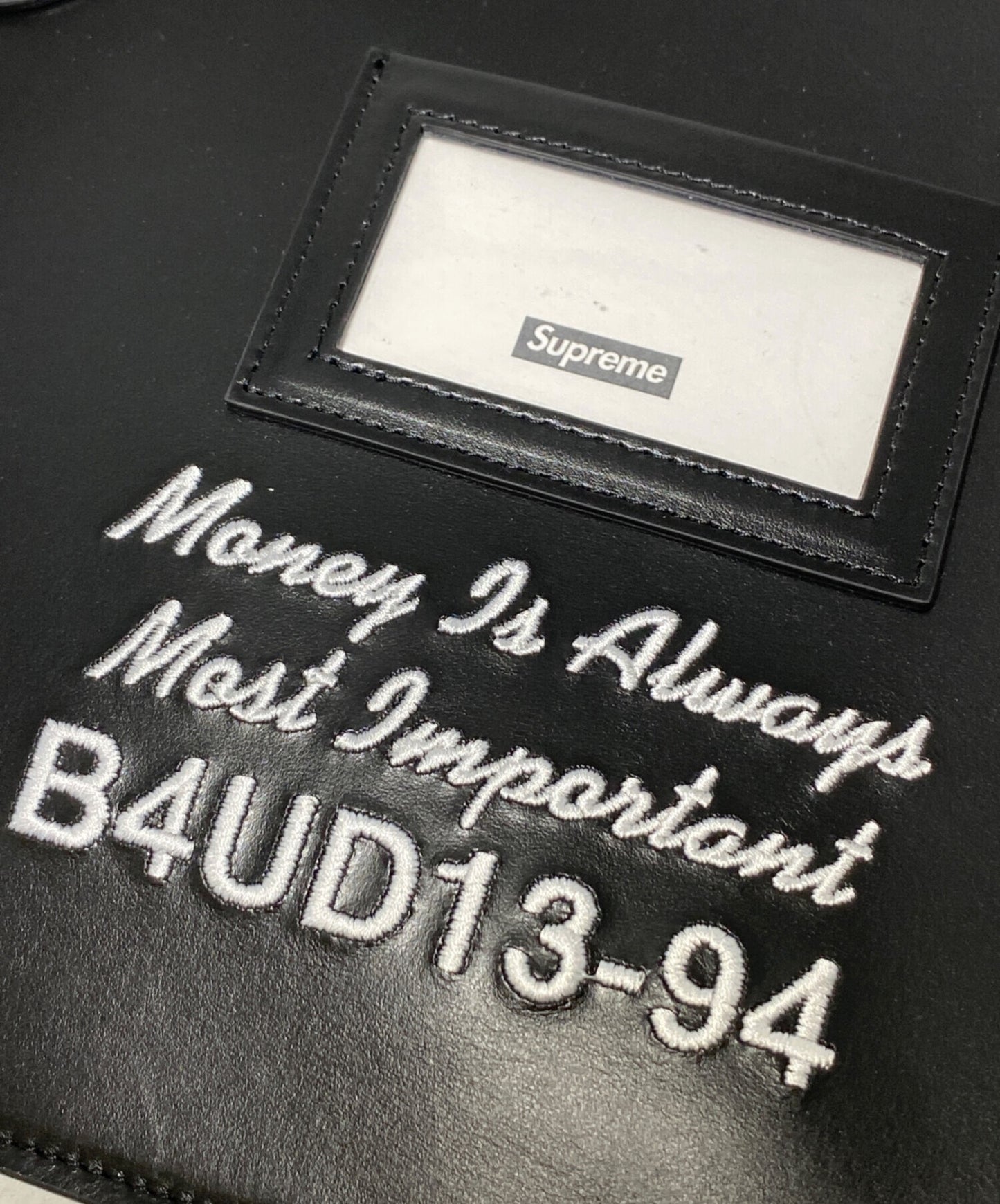 [Pre-owned] SUPREME Leather Money Bag