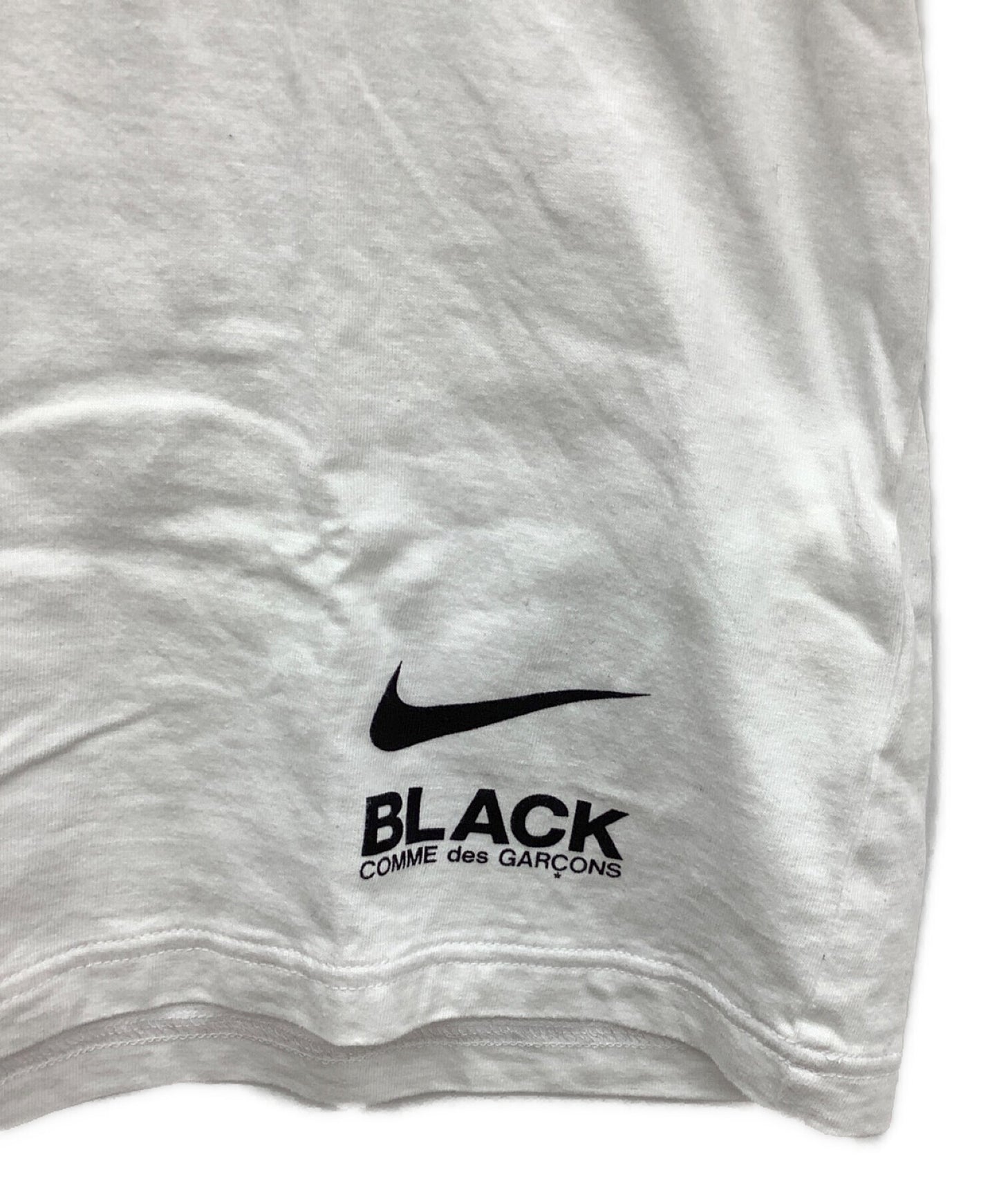 Black Comme des Garcons × Nike พิมพ์และเย็บ 1F-T104