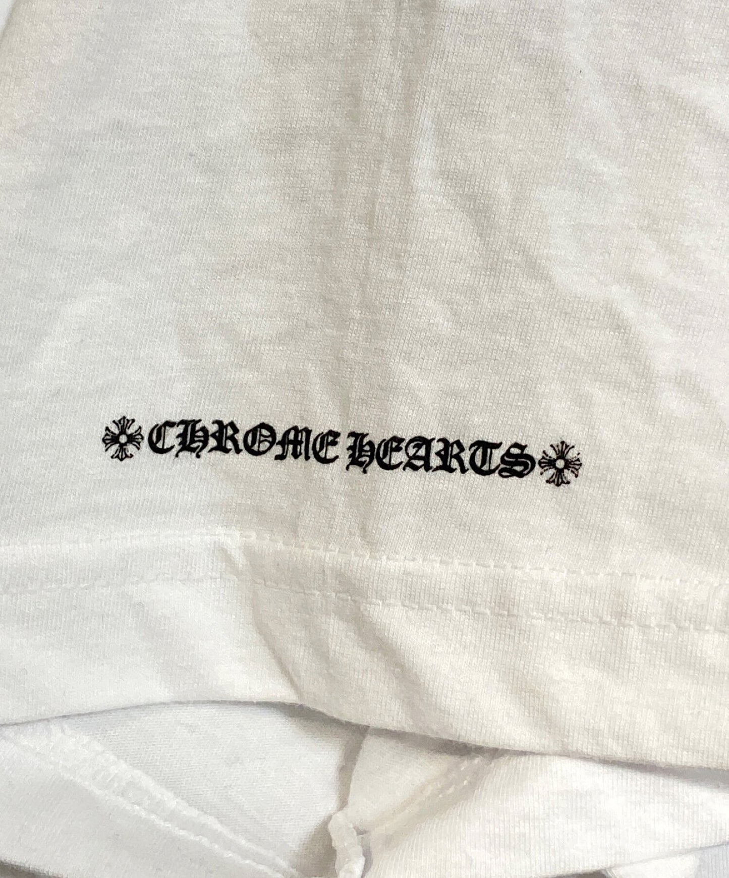 [Pre-owned] CHROME HEARTS Cross Patch Pocket T-Shirt 2212-304-0527