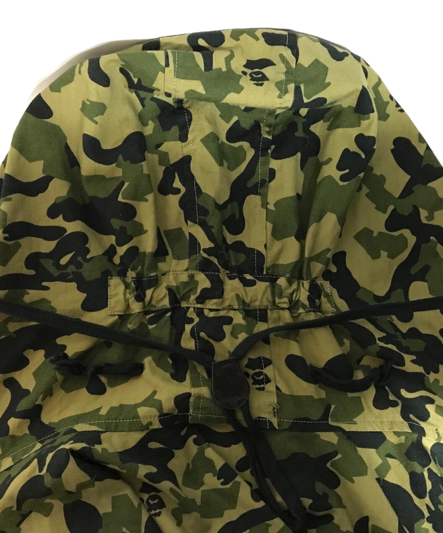 [Pre-owned] A BATHING APE camouflage jacket