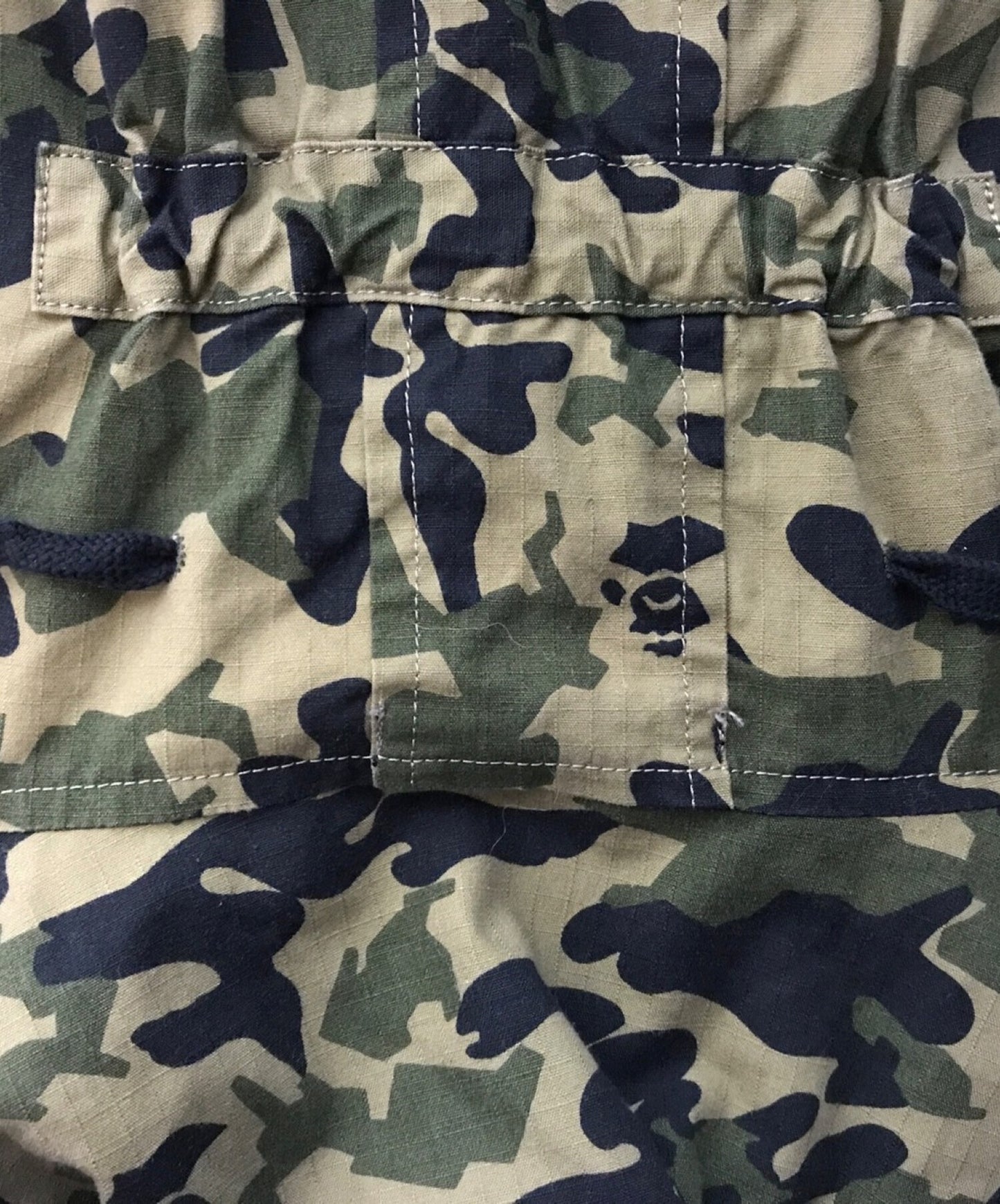 [Pre-owned] A BATHING APE camouflage jacket